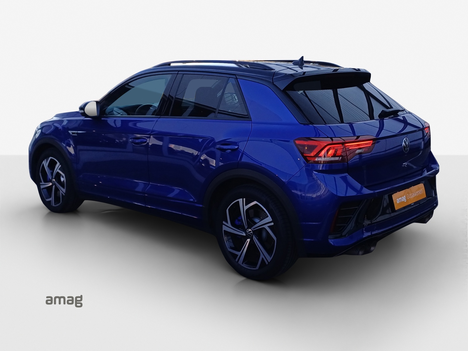 VW T-Roc 2.0 TSI R DSG 4Motion-image-2