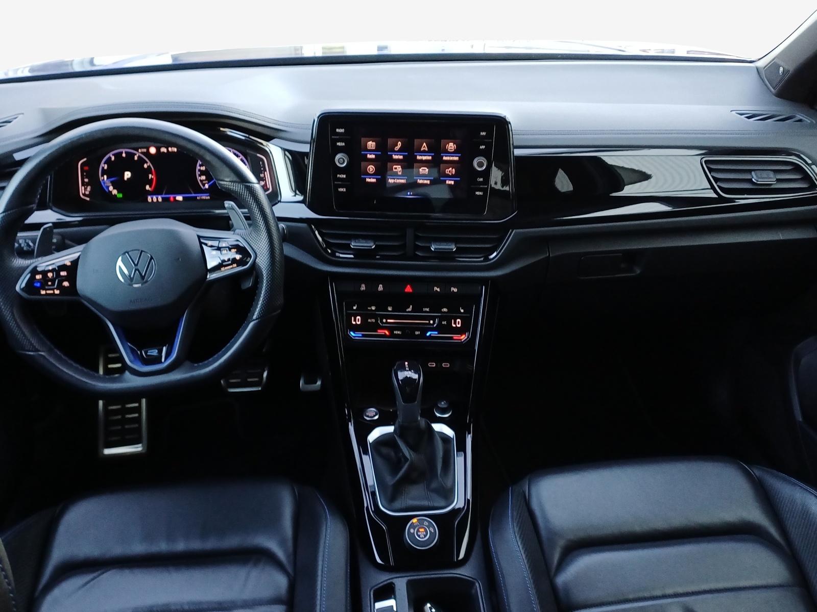 VW T-Roc 2.0 TSI R DSG 4Motion-image-8