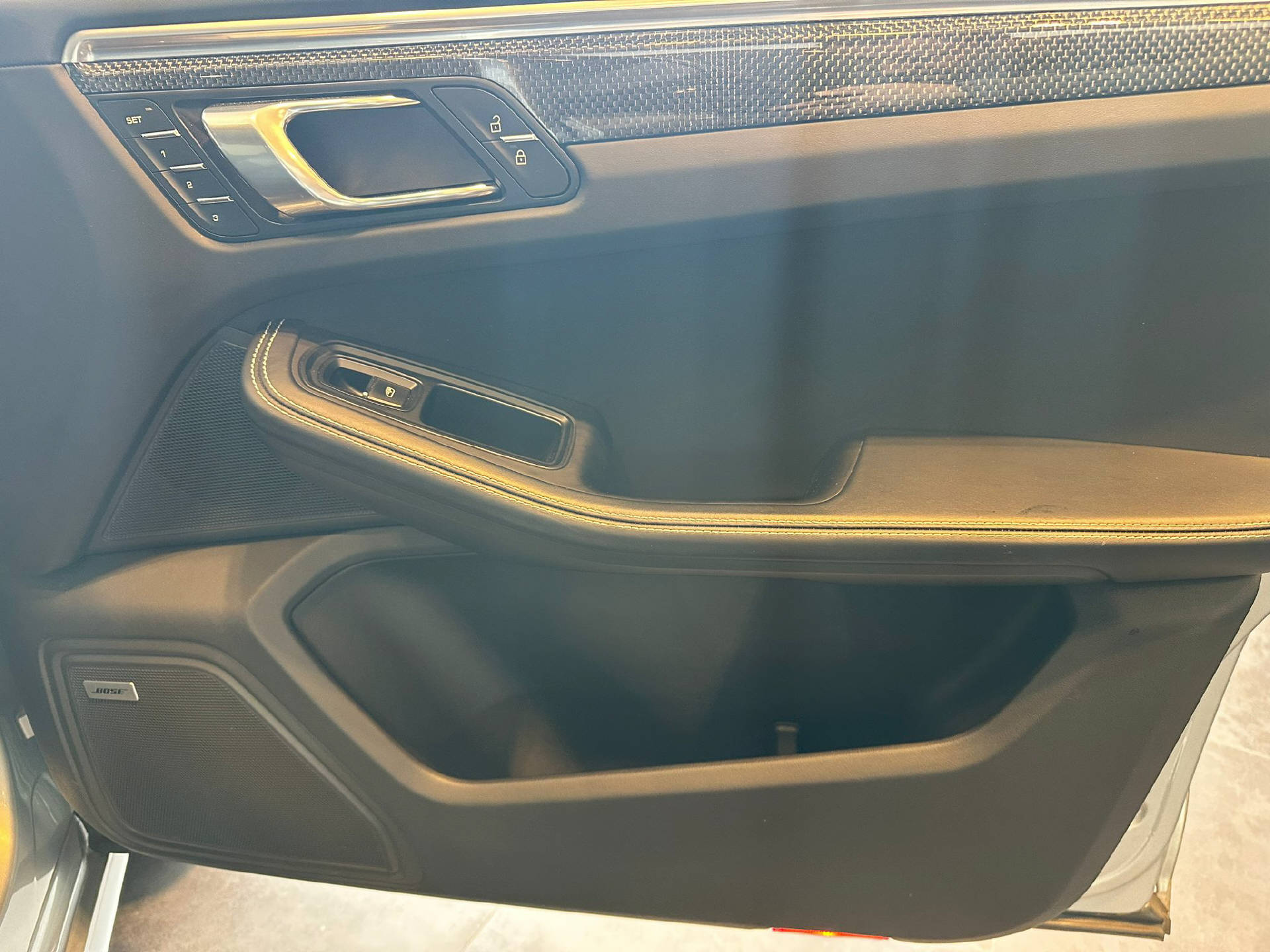 PORSCHE Macan 3.0 V6 S-image-17