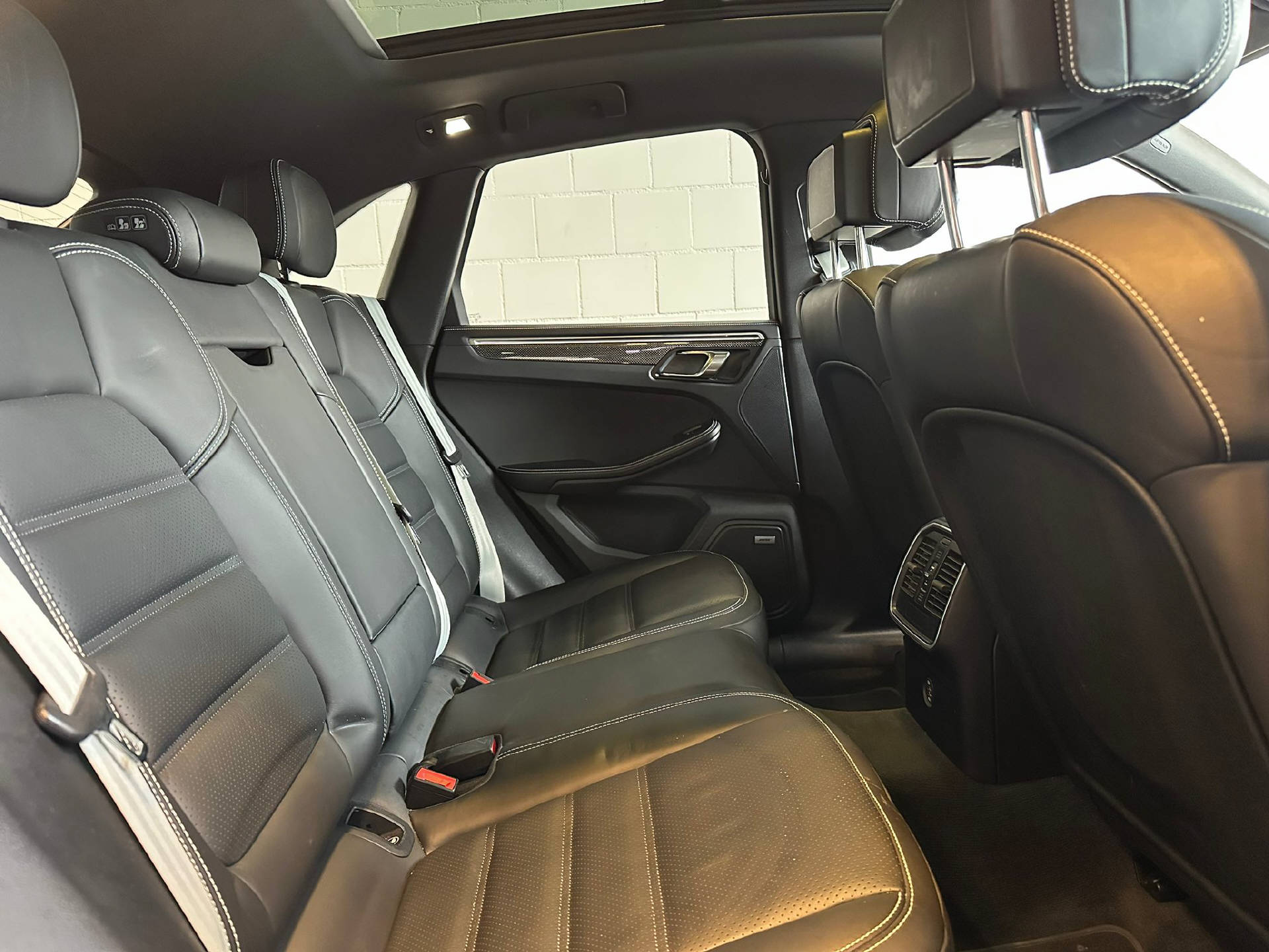 PORSCHE Macan 3.0 V6 S-image-10