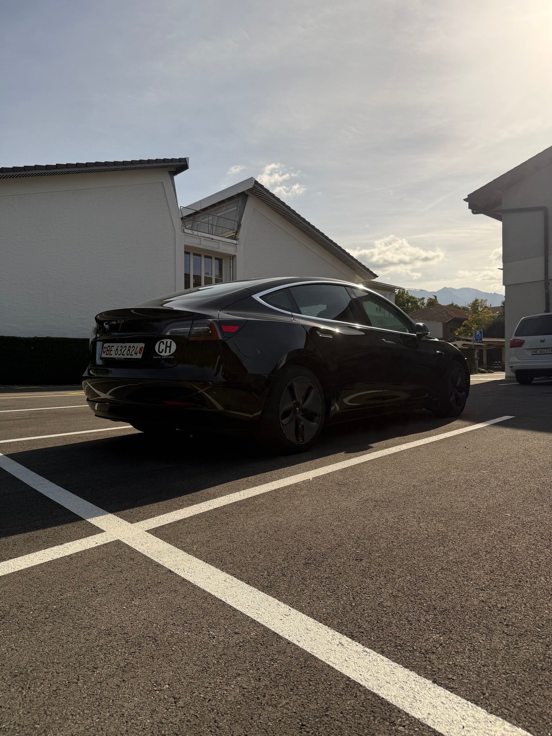 TESLA Long Range D-image-3