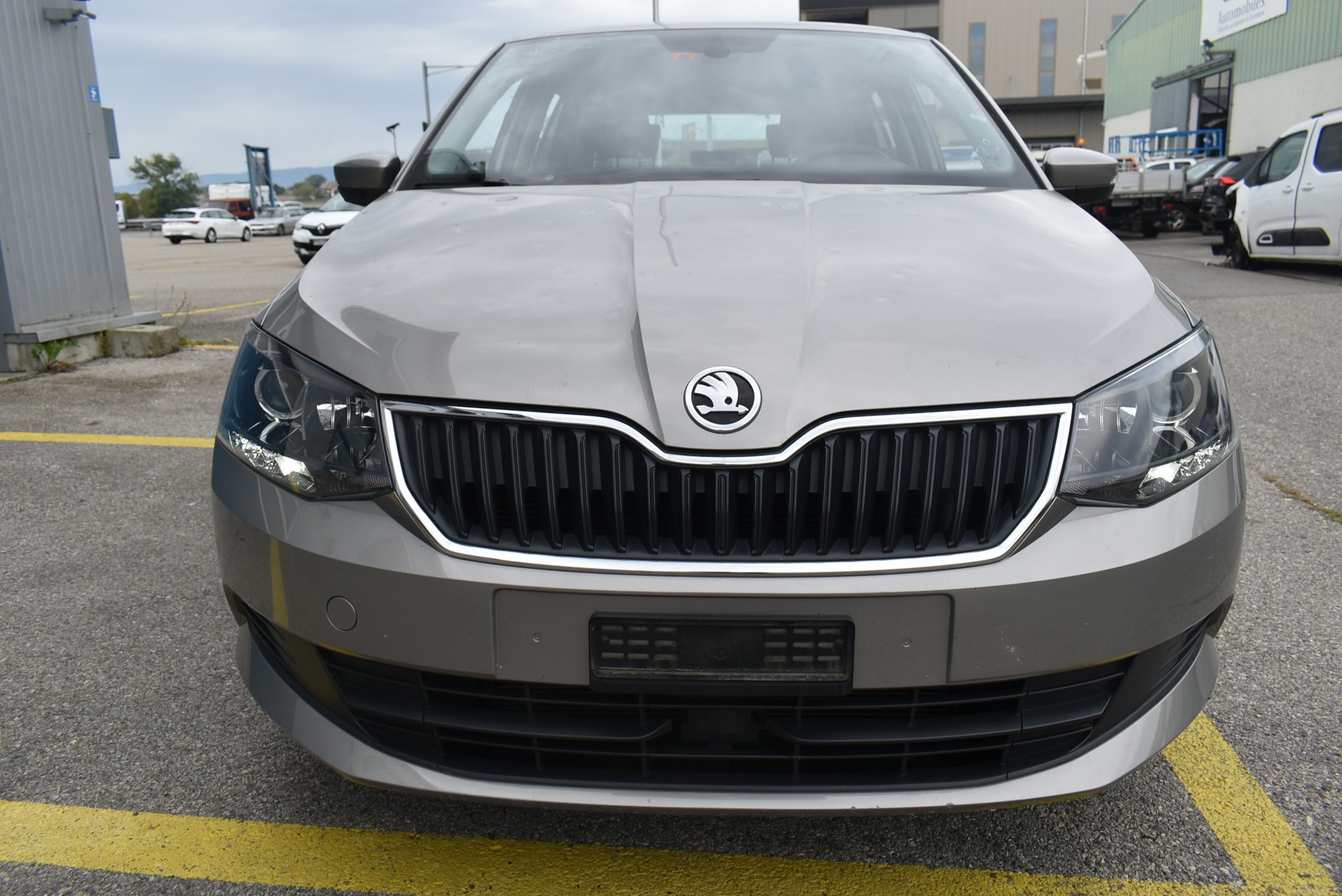 SKODA Fabia 1.2 TSI Swiss Edition DSG-image-4