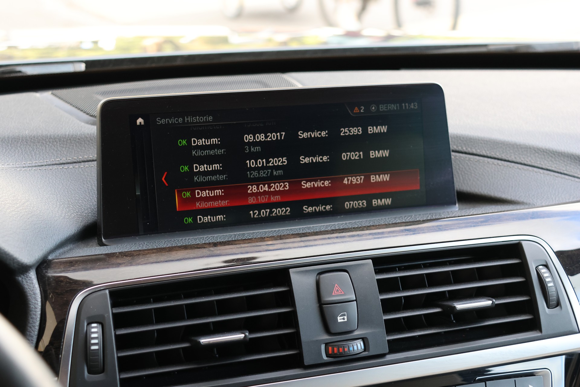 BMW 440i Coupé xDrive M Sport Steptronic (CH)-image-28