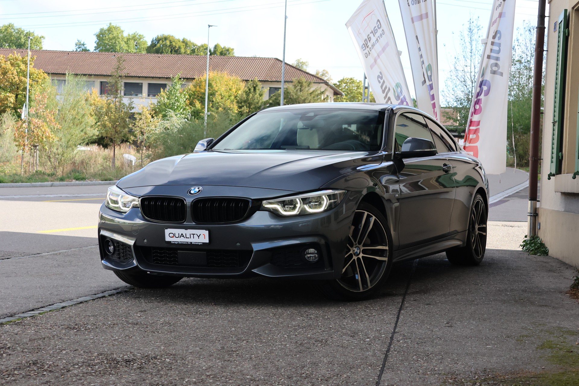 BMW 440i Coupé xDrive M Sport Steptronic (CH)-image-0