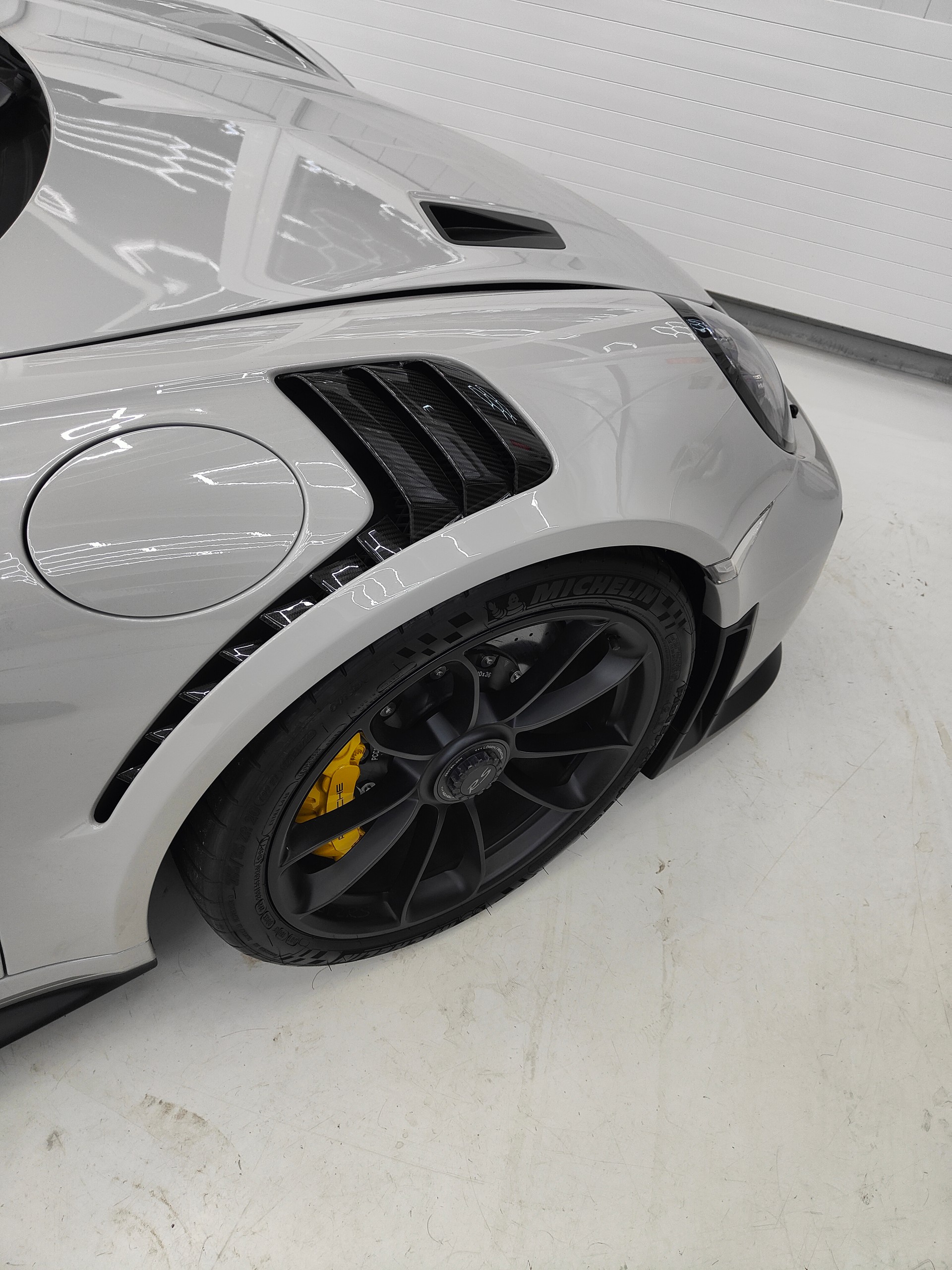 PORSCHE 911 GT2 RS PDK-image-10