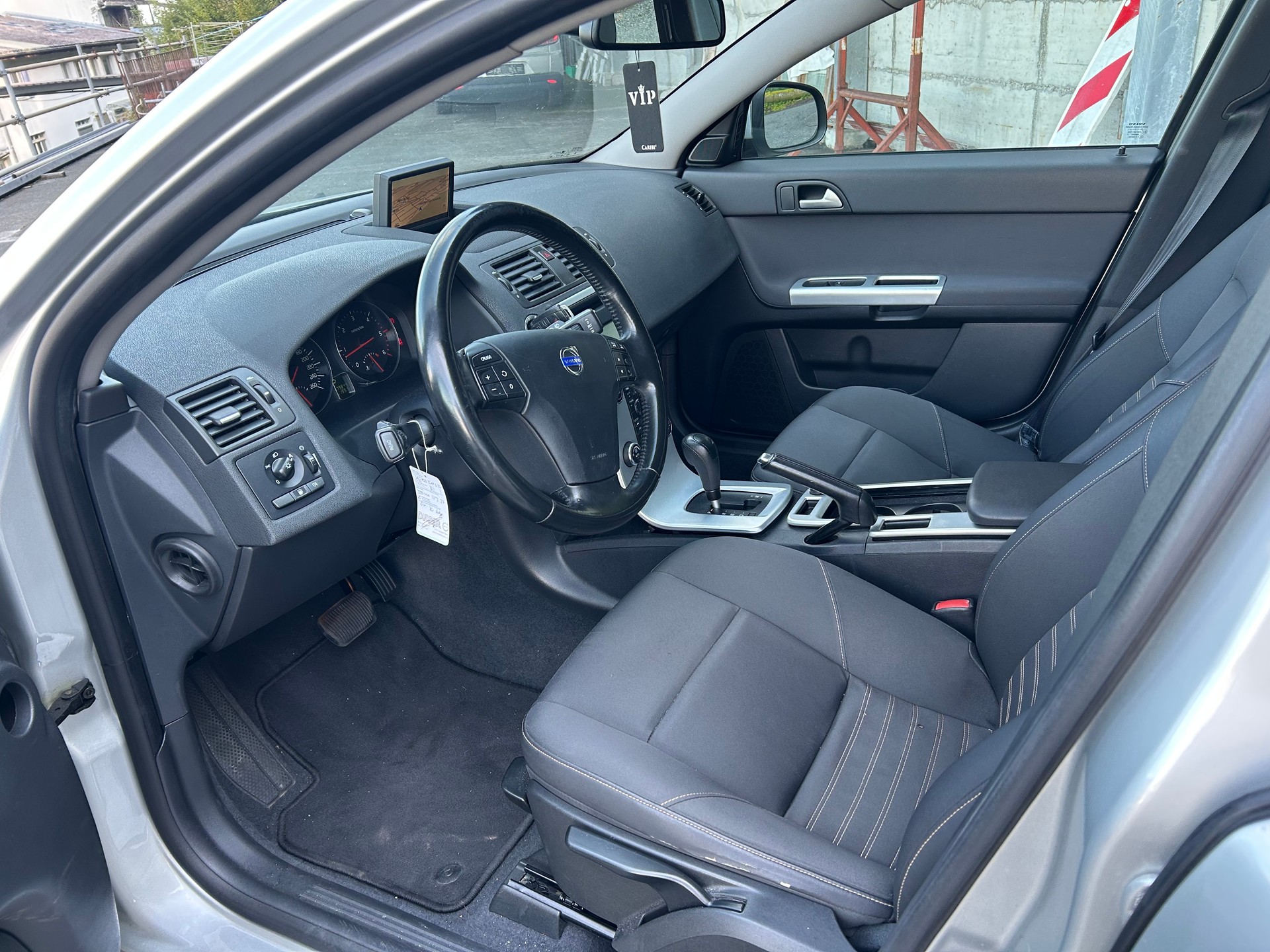 VOLVO V50 D3 R-Design Geartronic-image-7