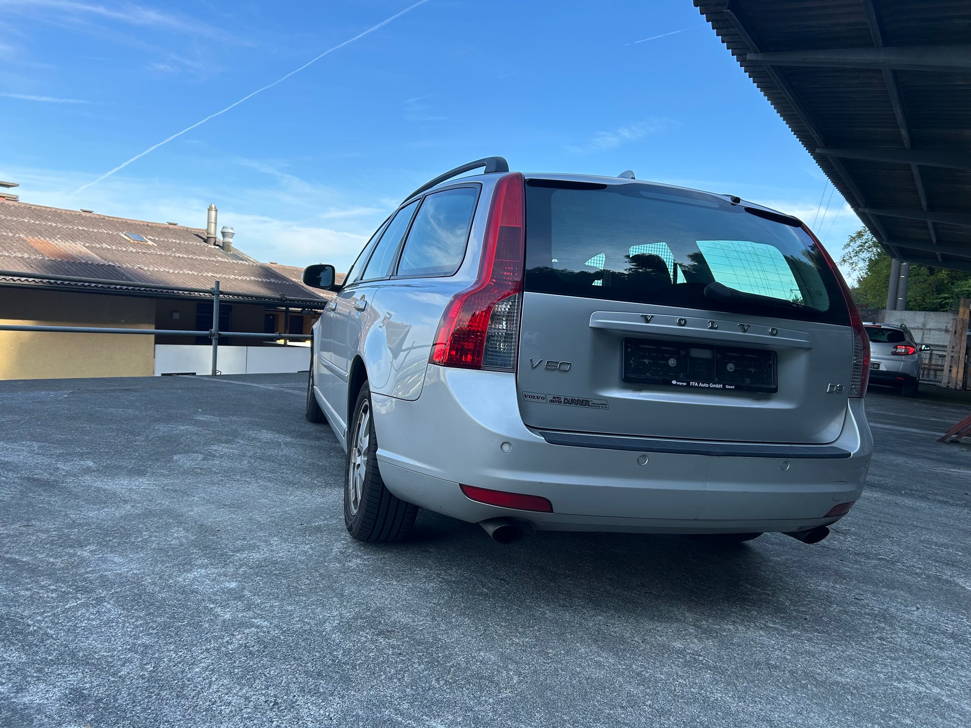 VOLVO V50 D3 R-Design Geartronic-image-3