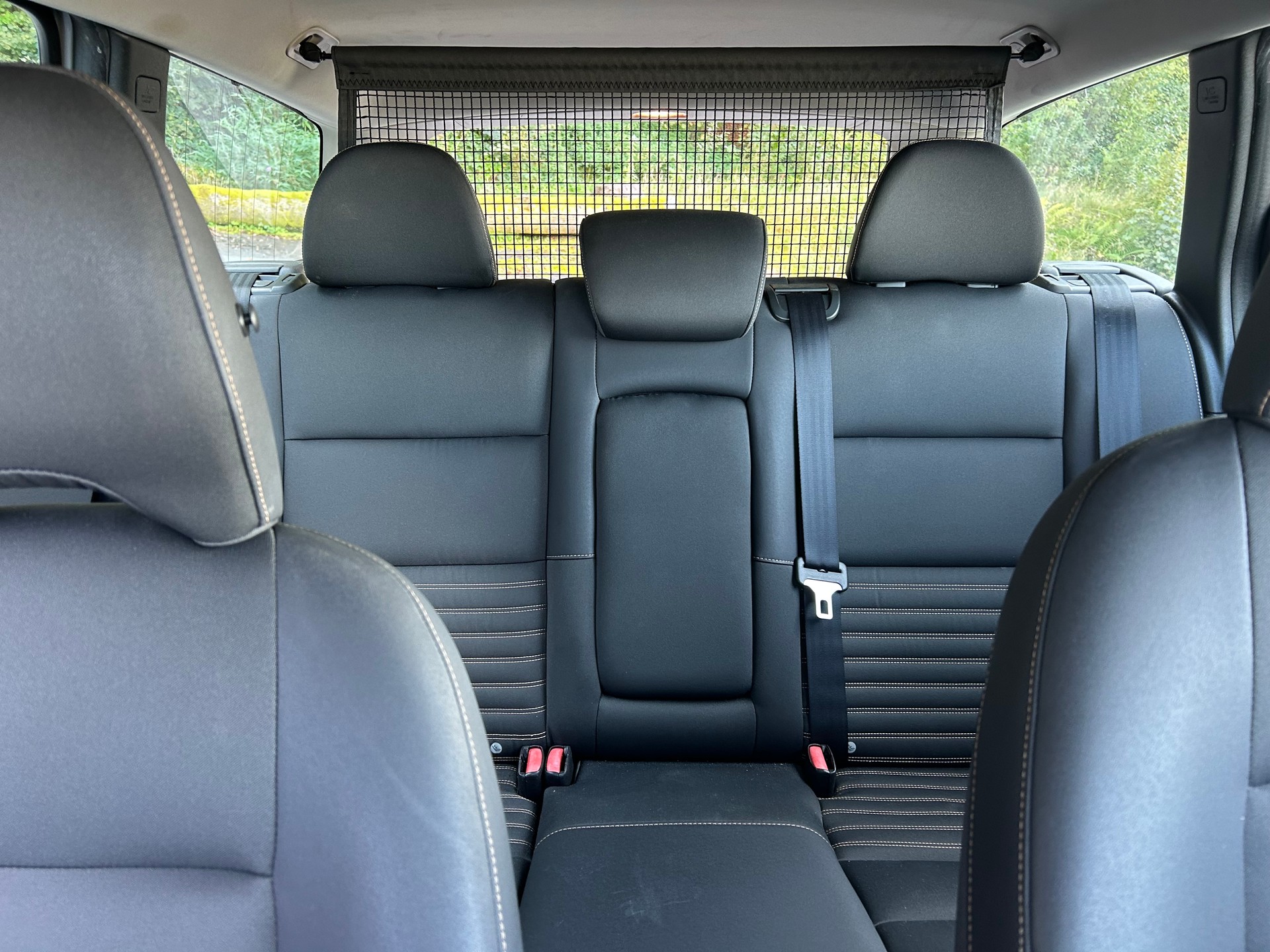 VOLVO V50 D3 R-Design Geartronic-image-4