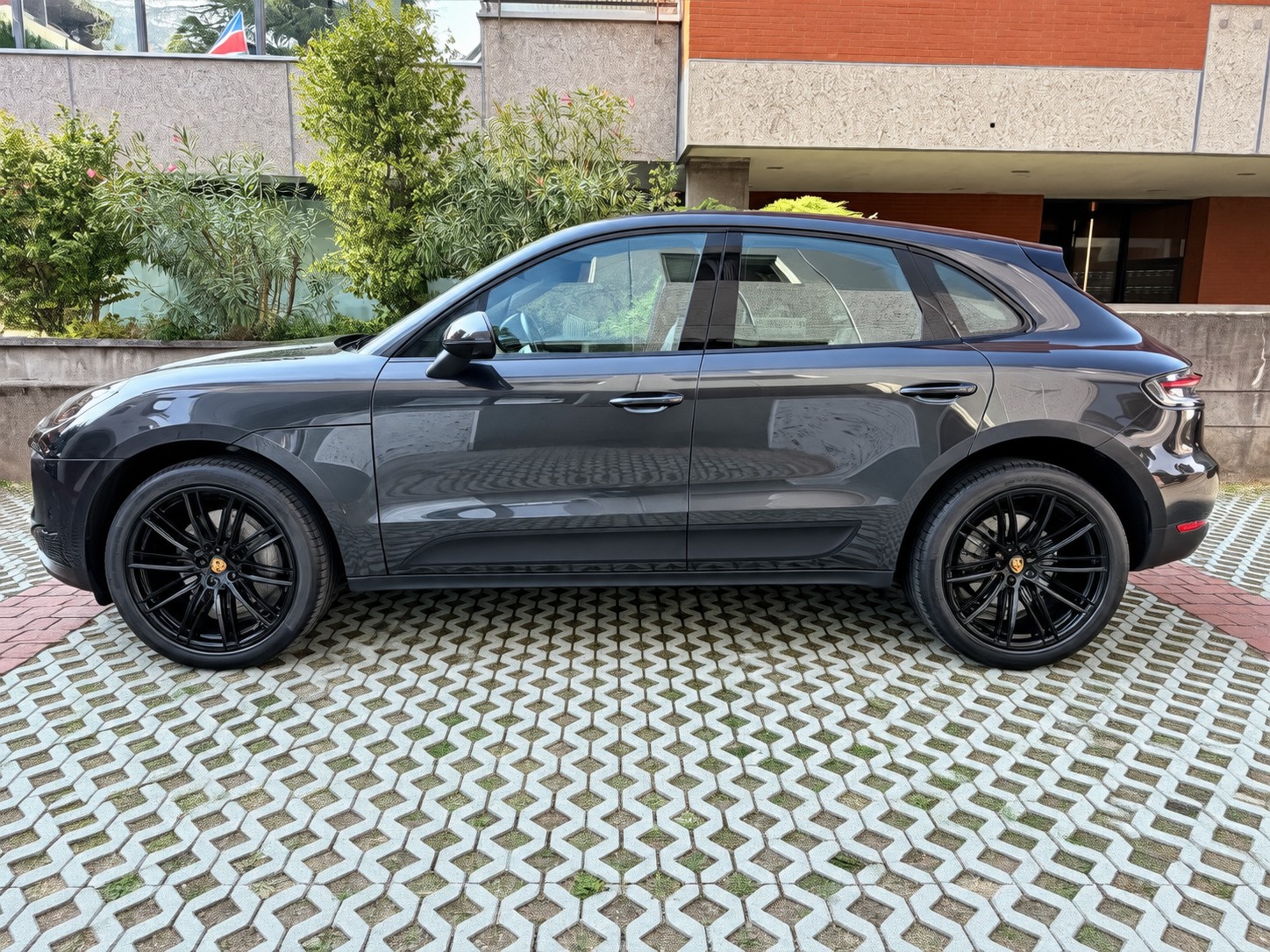 PORSCHE Macan S PDK-image-4