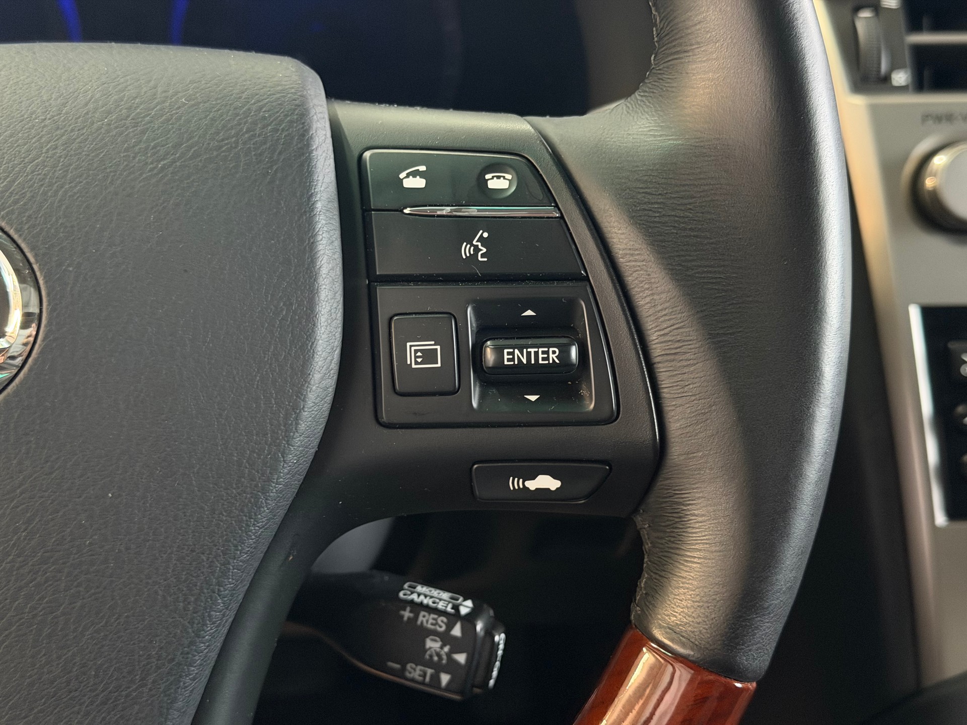 LEXUS RX 450h Limited AWD Automatic | CH-Auto | 1-Hand | Ab MFK 12.2025 | Ab Service-image-13