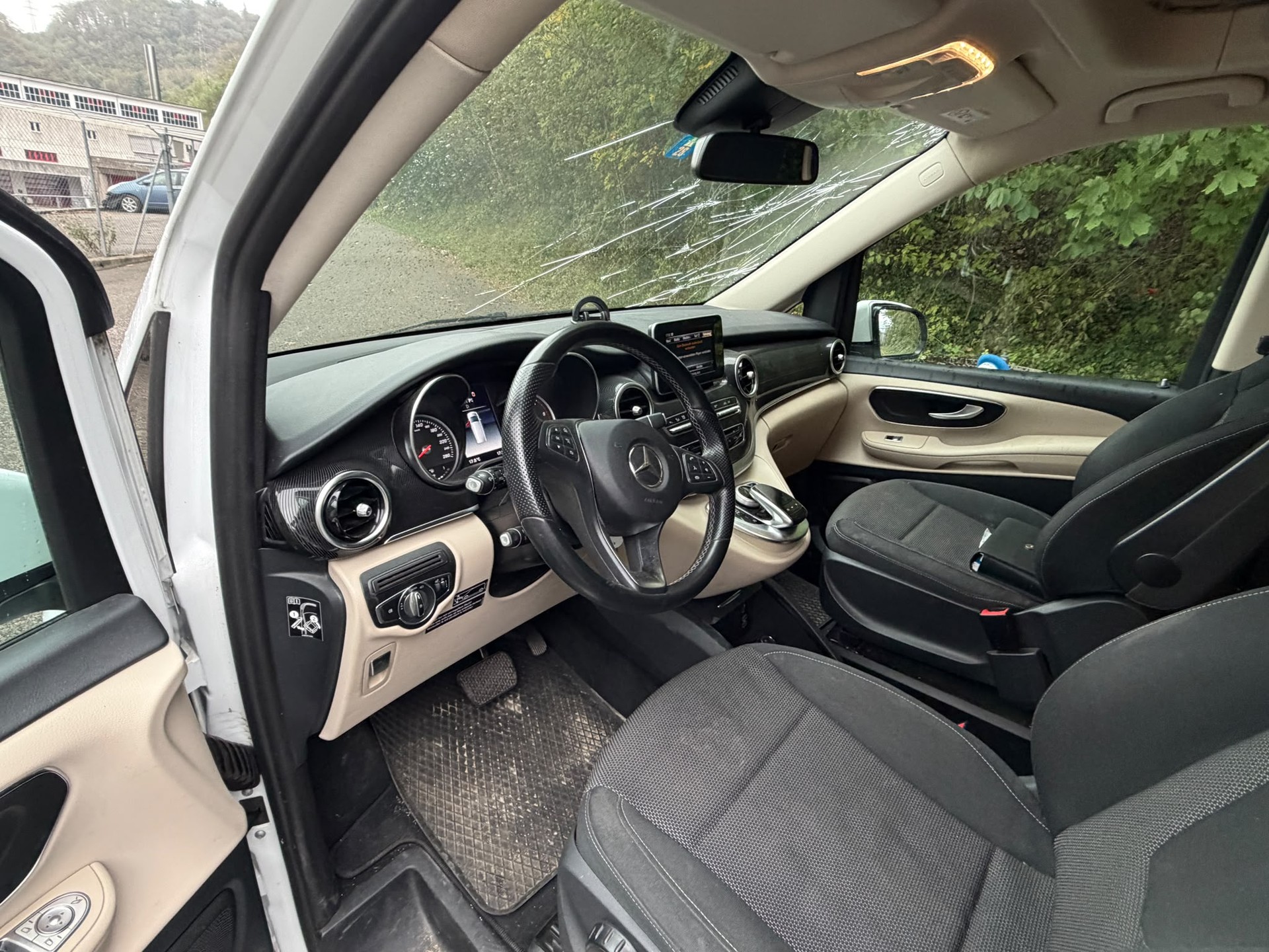 MERCEDES-BENZ Marco Polo 220 d 7G-Tronic-image-12