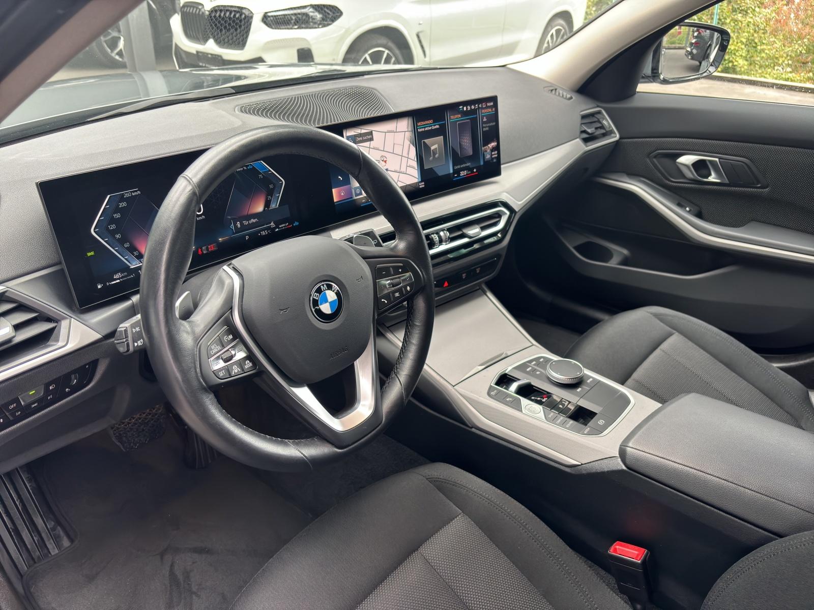 BMW 3er Reihe G21 Touring 320d xDrive-image-16