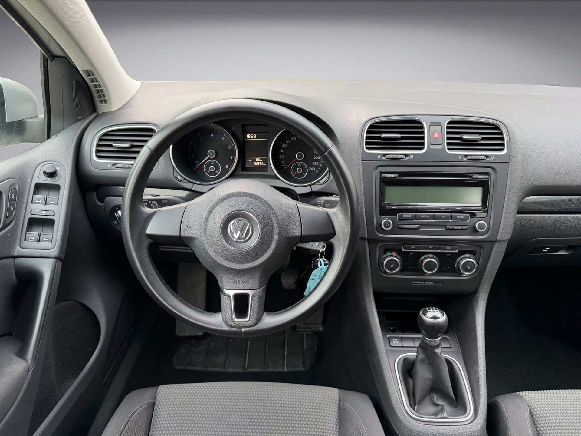 VW Golf 1.4 TSI Comfortline * MFK 04.2026 *-image-7