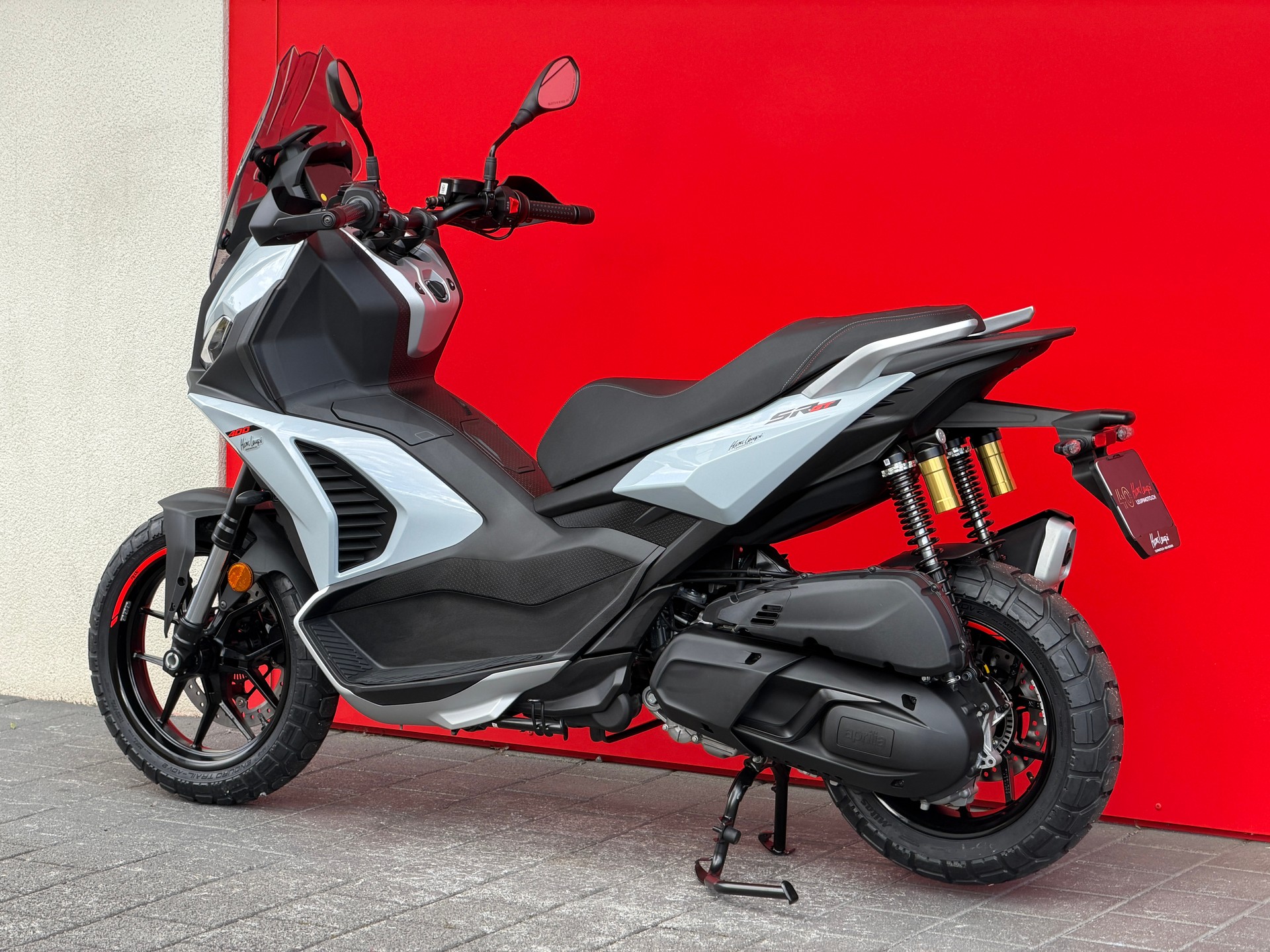 APRILIA SR 400 GT-image-7