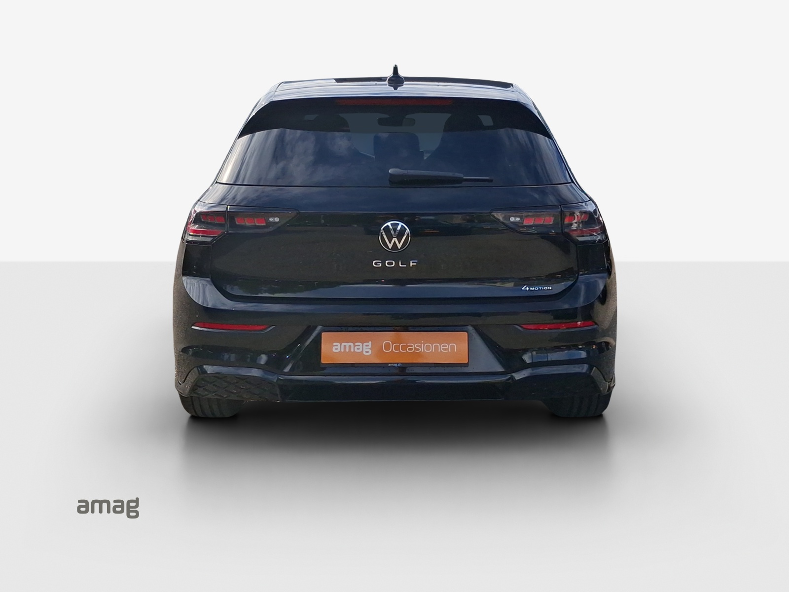 VW Golf 2.0 TSI R-Line DSG 4 Motion-showroom-element-3