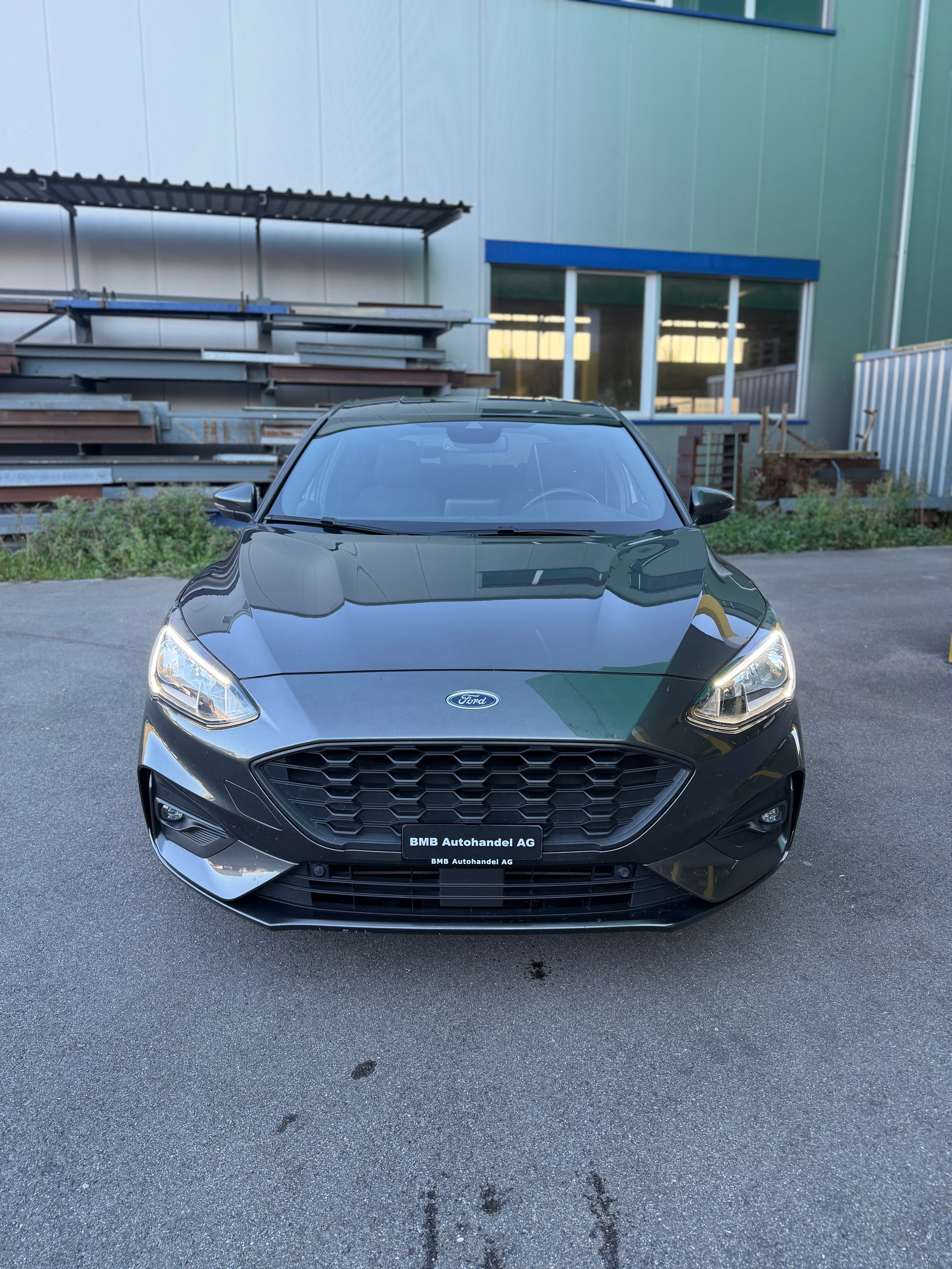 FORD Focus 1.0 SCTi Business-image-1