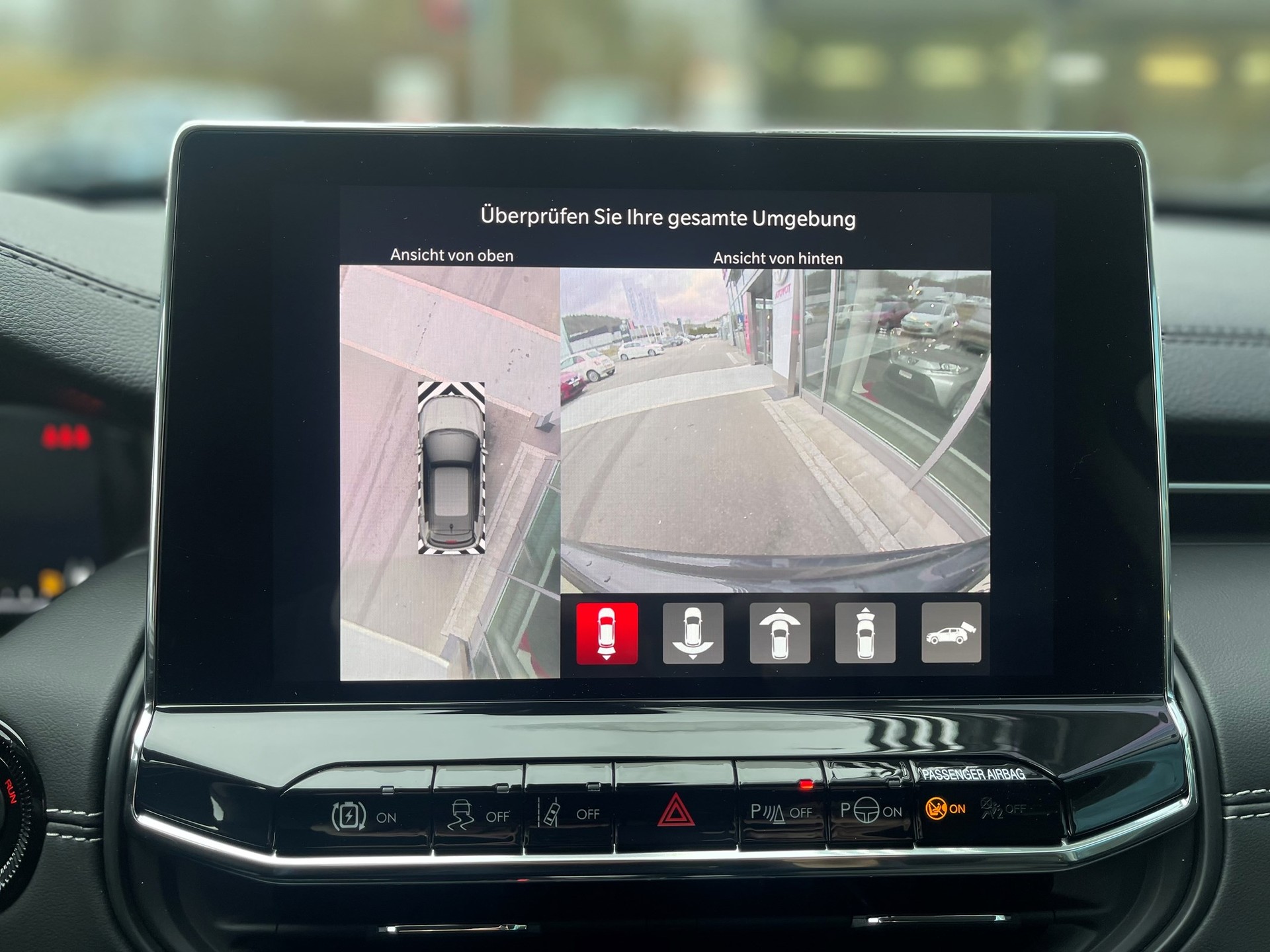 JEEP Compass 1.3 T PHEV Swiss Limited Plus AWD-image-10
