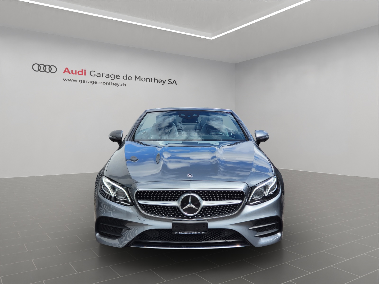MERCEDES-BENZ E 200 Cabriolet AMG Line 4 Matic 9G-Tronic-image-1