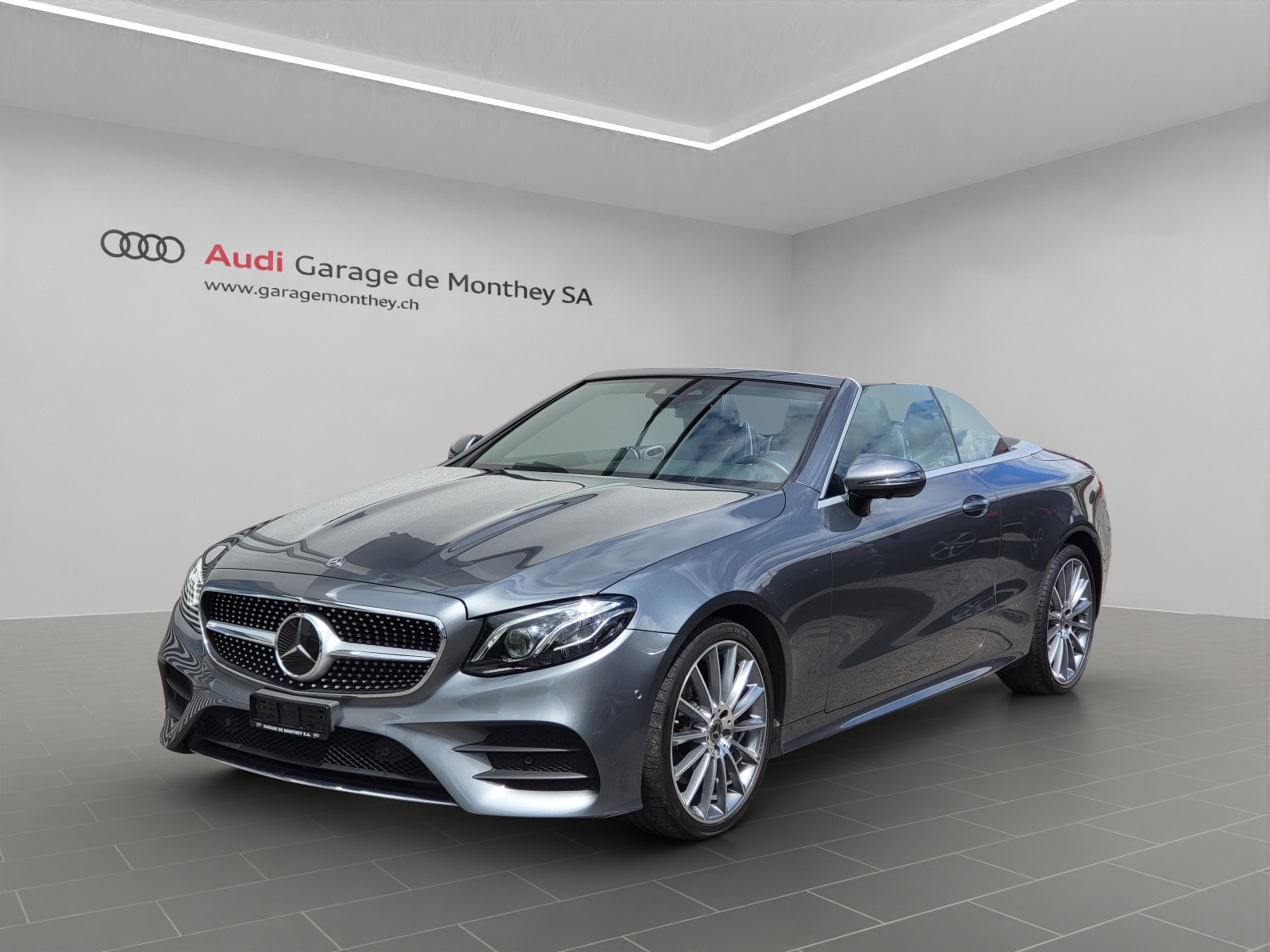 MERCEDES-BENZ E 200 Cabriolet AMG Line 4 Matic 9G-Tronic-image-0