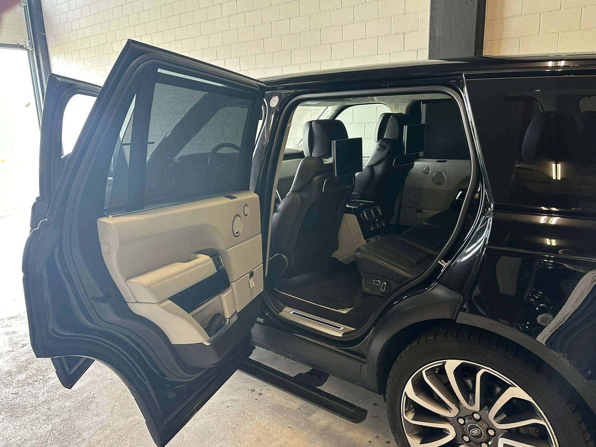 LAND ROVER Range Rover LWB 4.4 SDV8 Autobiography Automatic Vollausstattung-image-5
