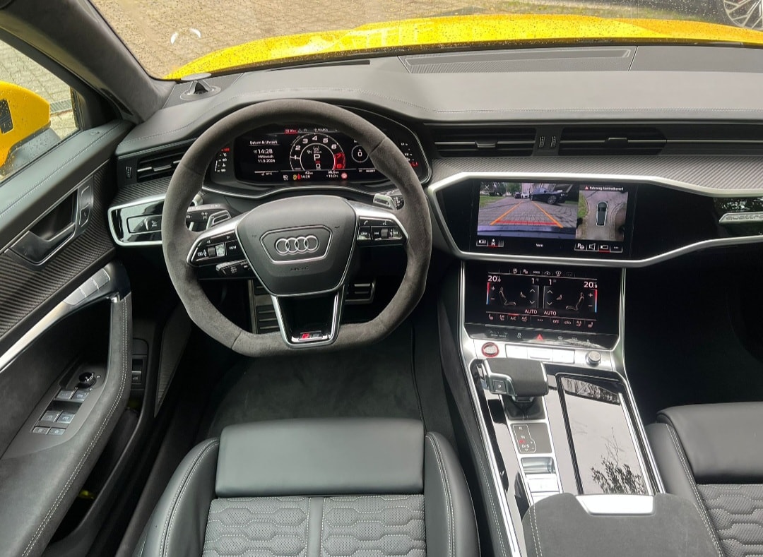 AUDI RS6 Avant 4.0 TFSI V8 Performance quattro-image-12