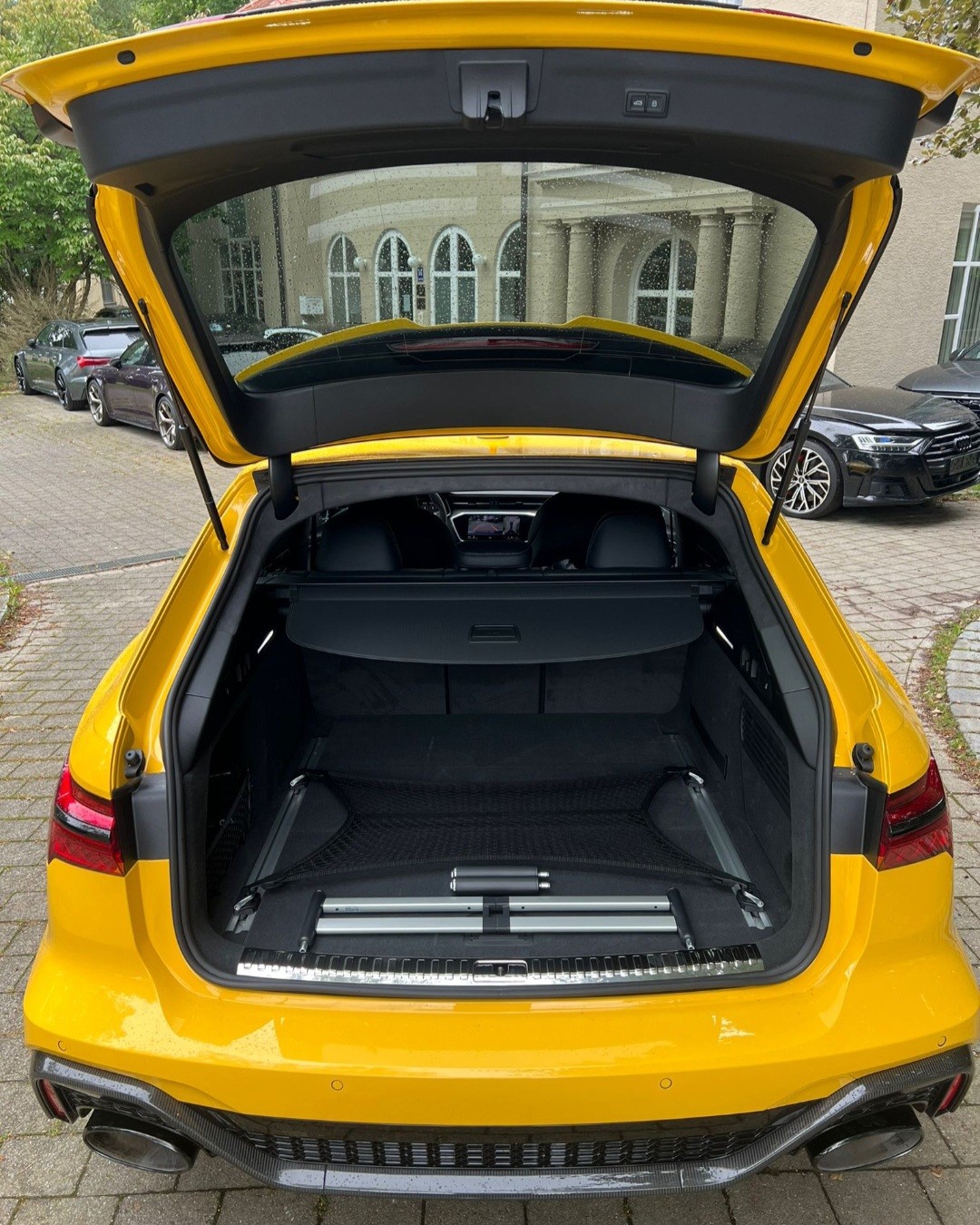 AUDI RS6 Avant 4.0 TFSI V8 Performance quattro-image-6