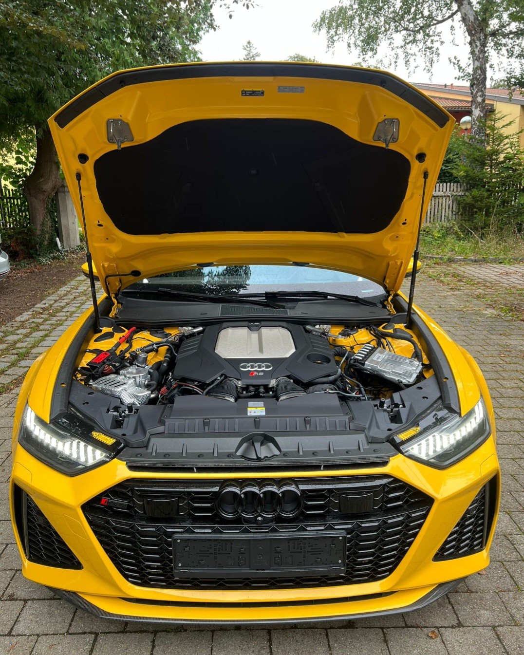 AUDI RS6 Avant 4.0 TFSI V8 Performance quattro-image-9