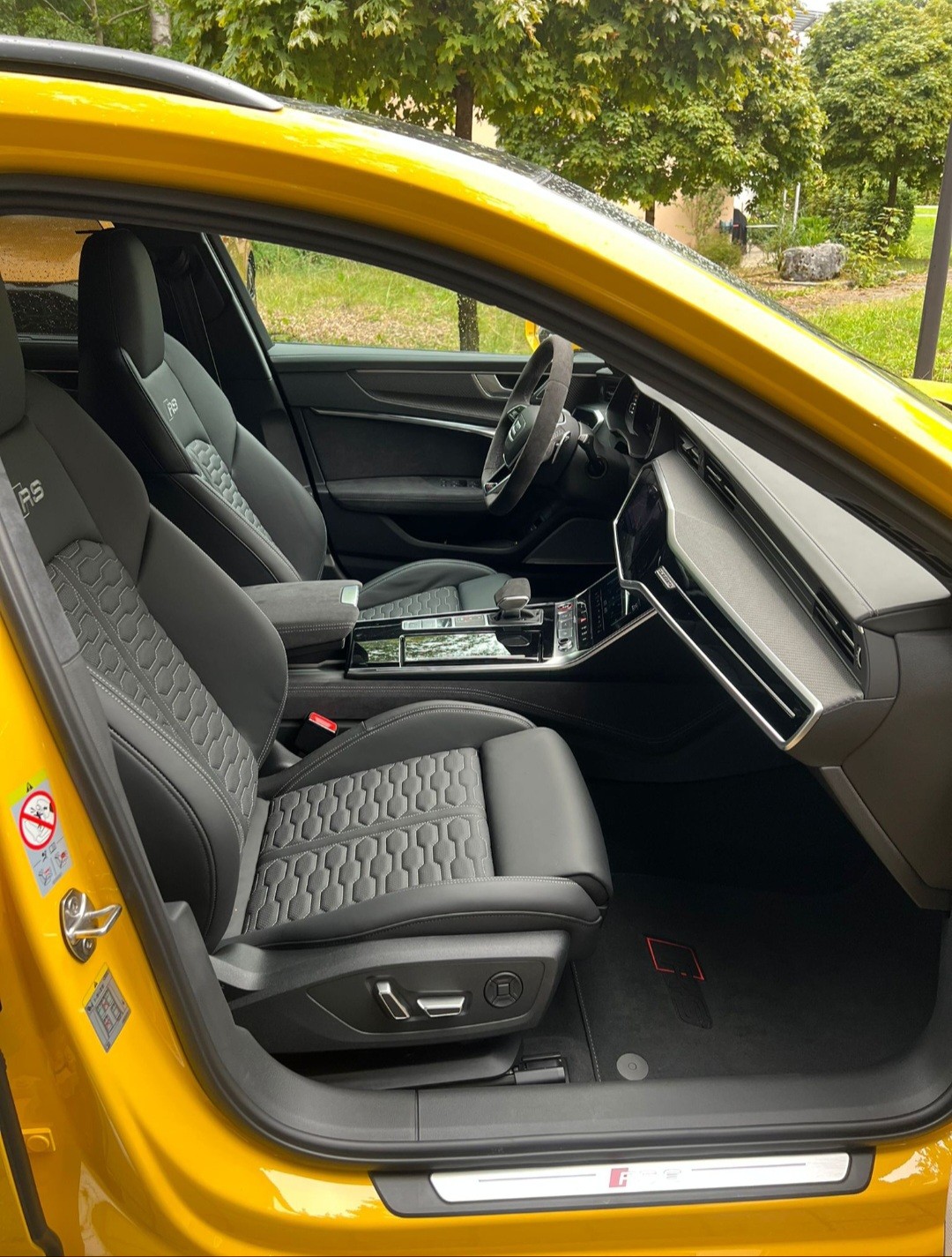 AUDI RS6 Avant 4.0 TFSI V8 Performance quattro-image-7