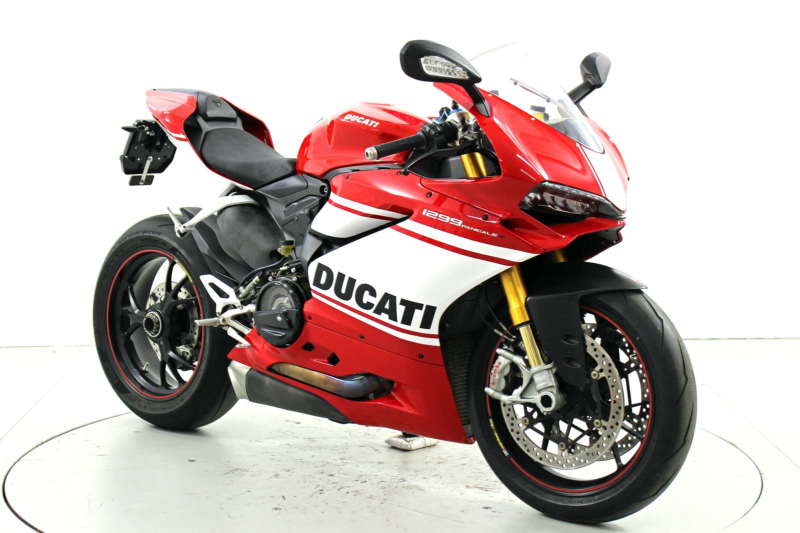 DUCATI Panigale 1299 S ABS-showroom-element-1