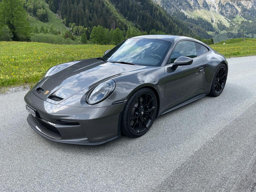 PORSCHE 911 GT3 Touring-image-0