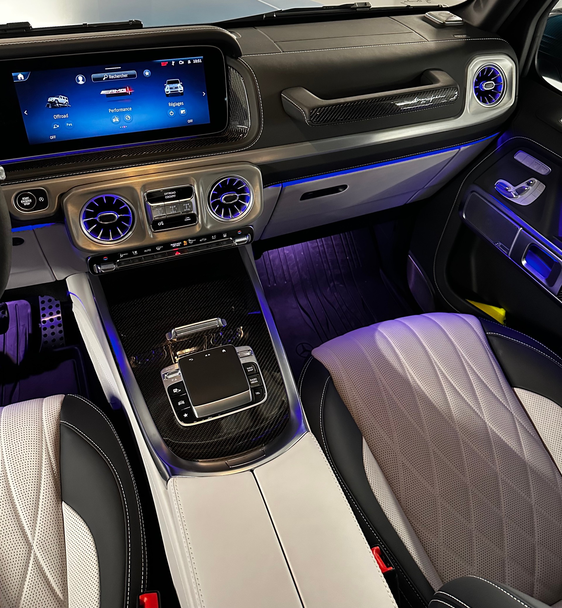 MERCEDES-BENZ G 63 AMG 9G-Tronic-image-15