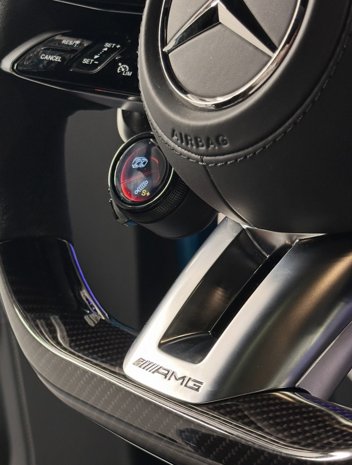 MERCEDES-BENZ G 63 AMG 9G-Tronic-image-14