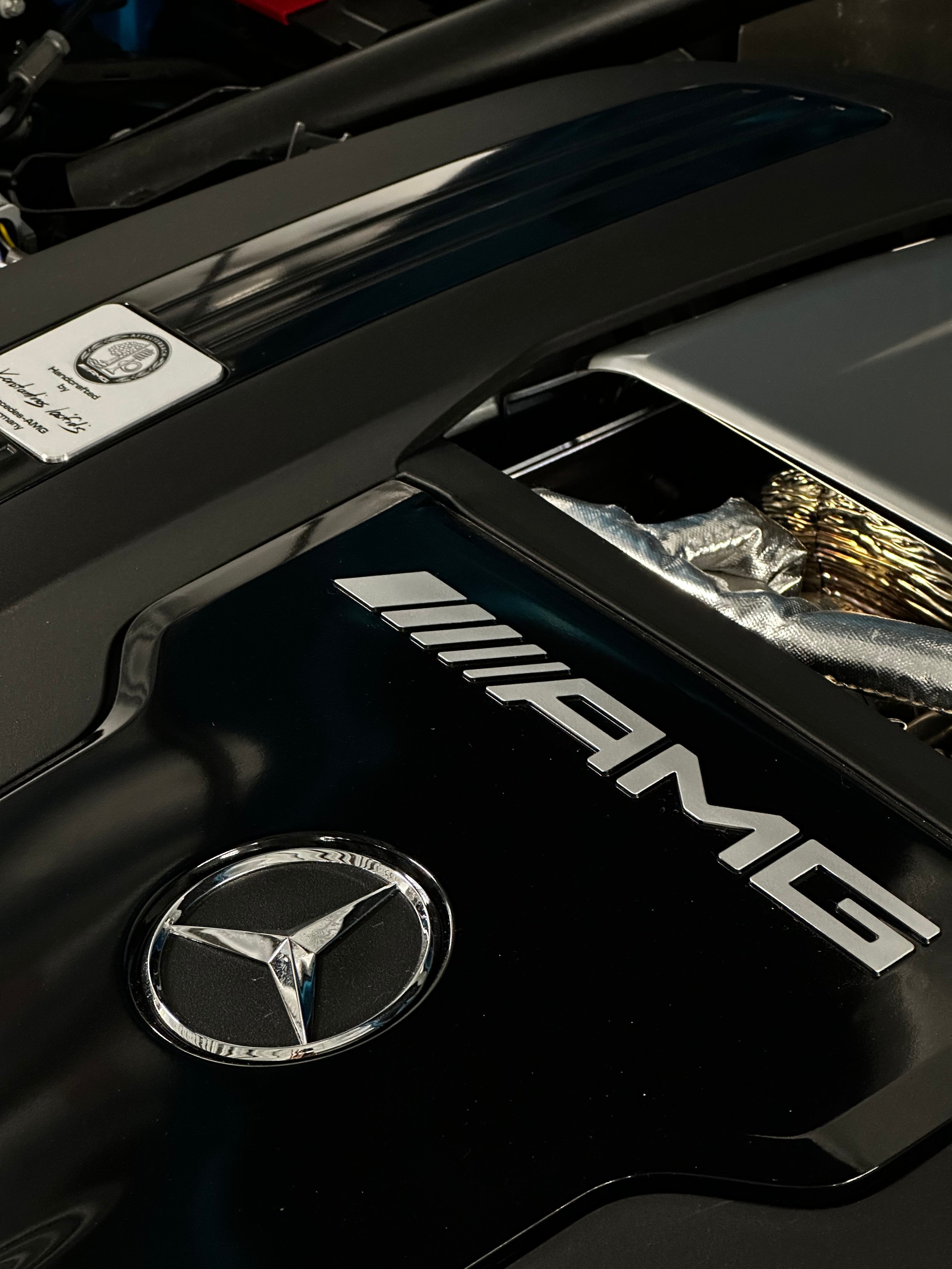 MERCEDES-BENZ G 63 AMG 9G-Tronic-image-28