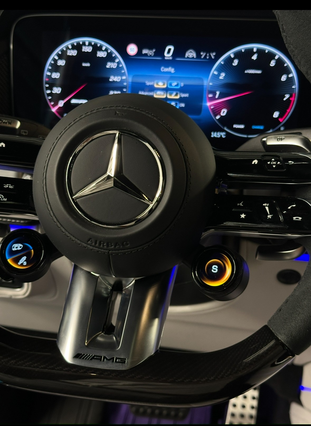 MERCEDES-BENZ G 63 AMG 9G-Tronic-image-13