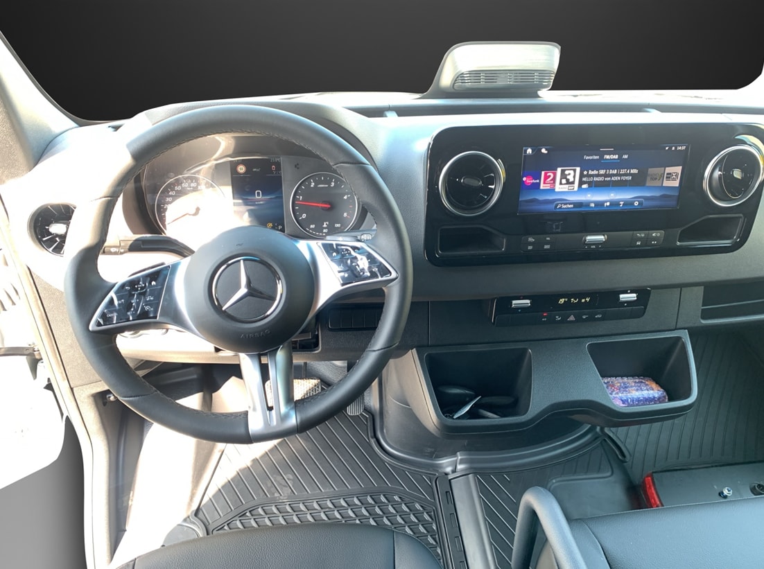 MERCEDES-BENZ Sprinter 317 CDI Lang 9G-TRONIC-image-9