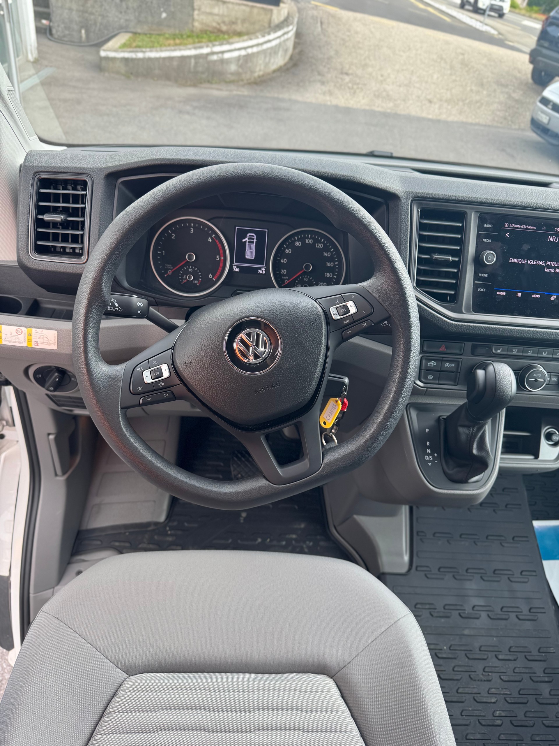 VW Grand California 680 2.0 BI-TDI-image-9