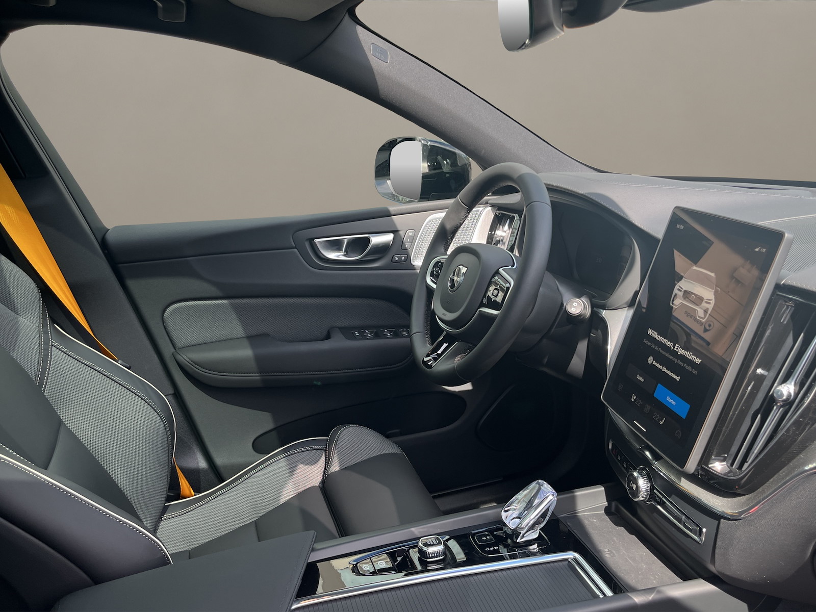 VOLVO XC60 2.0 T8 TE Polestar eAWD-image-10