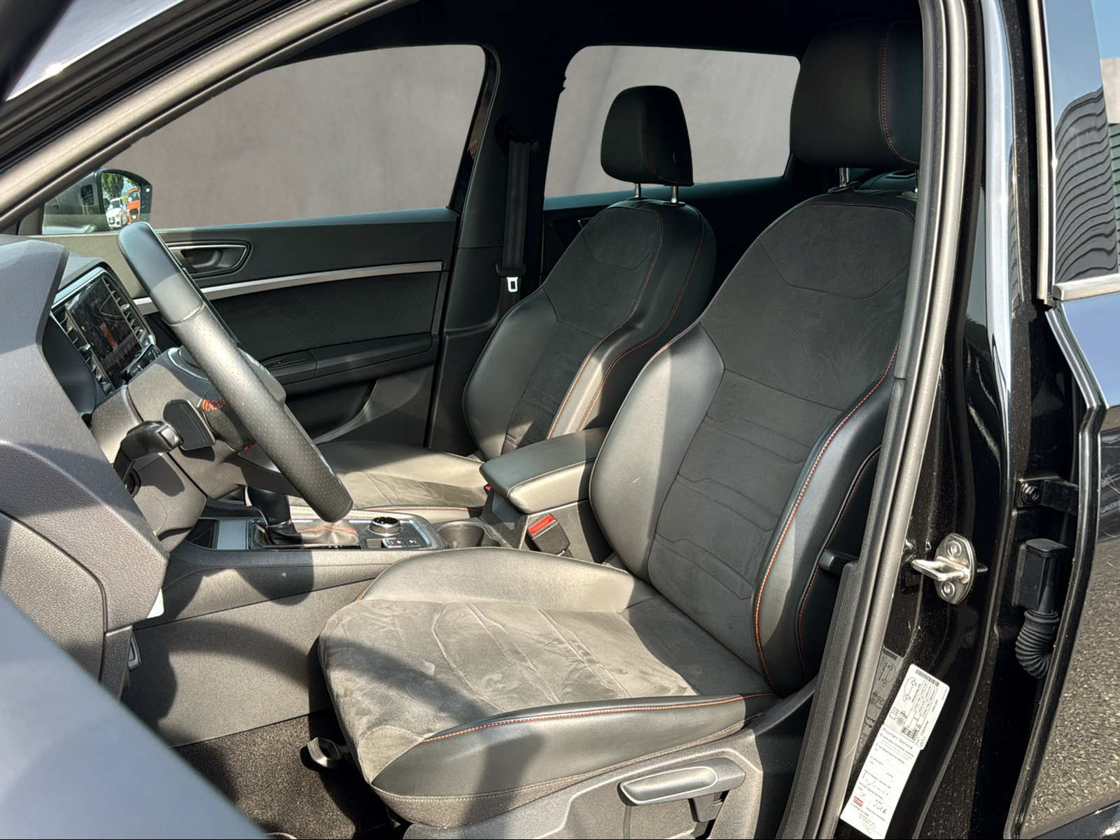 SEAT Ateca 1.5 TSI EVO Hola FR DSG-image-5