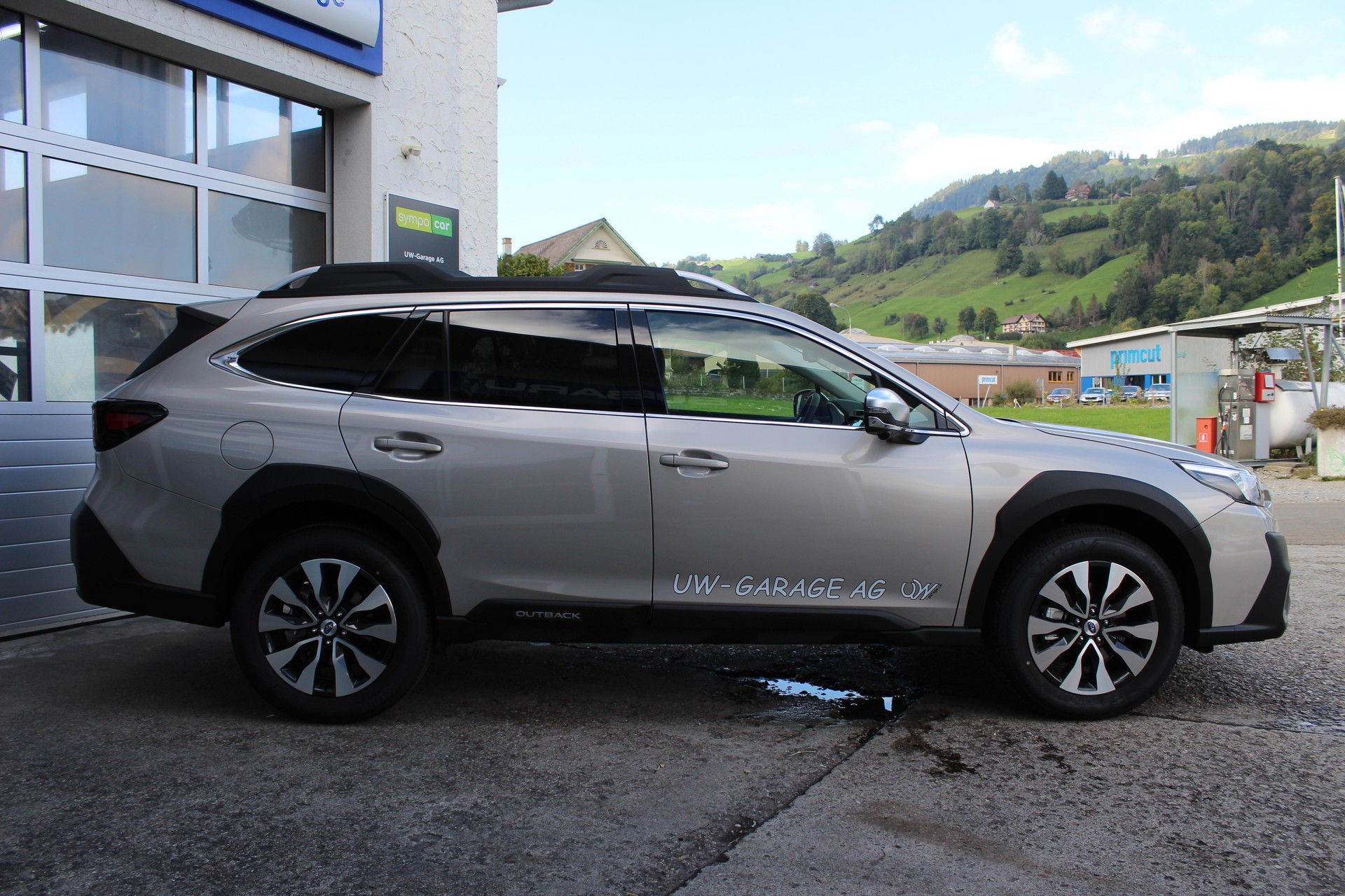 SUBARU Outback 2.5i Final Edition-image-3