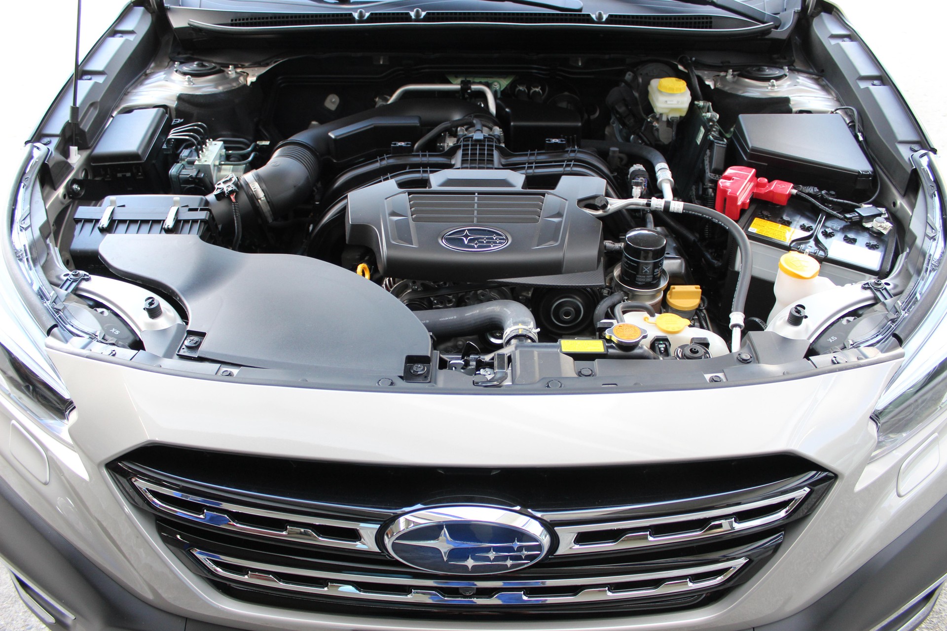 SUBARU Outback 2.5i Final Edition-image-12