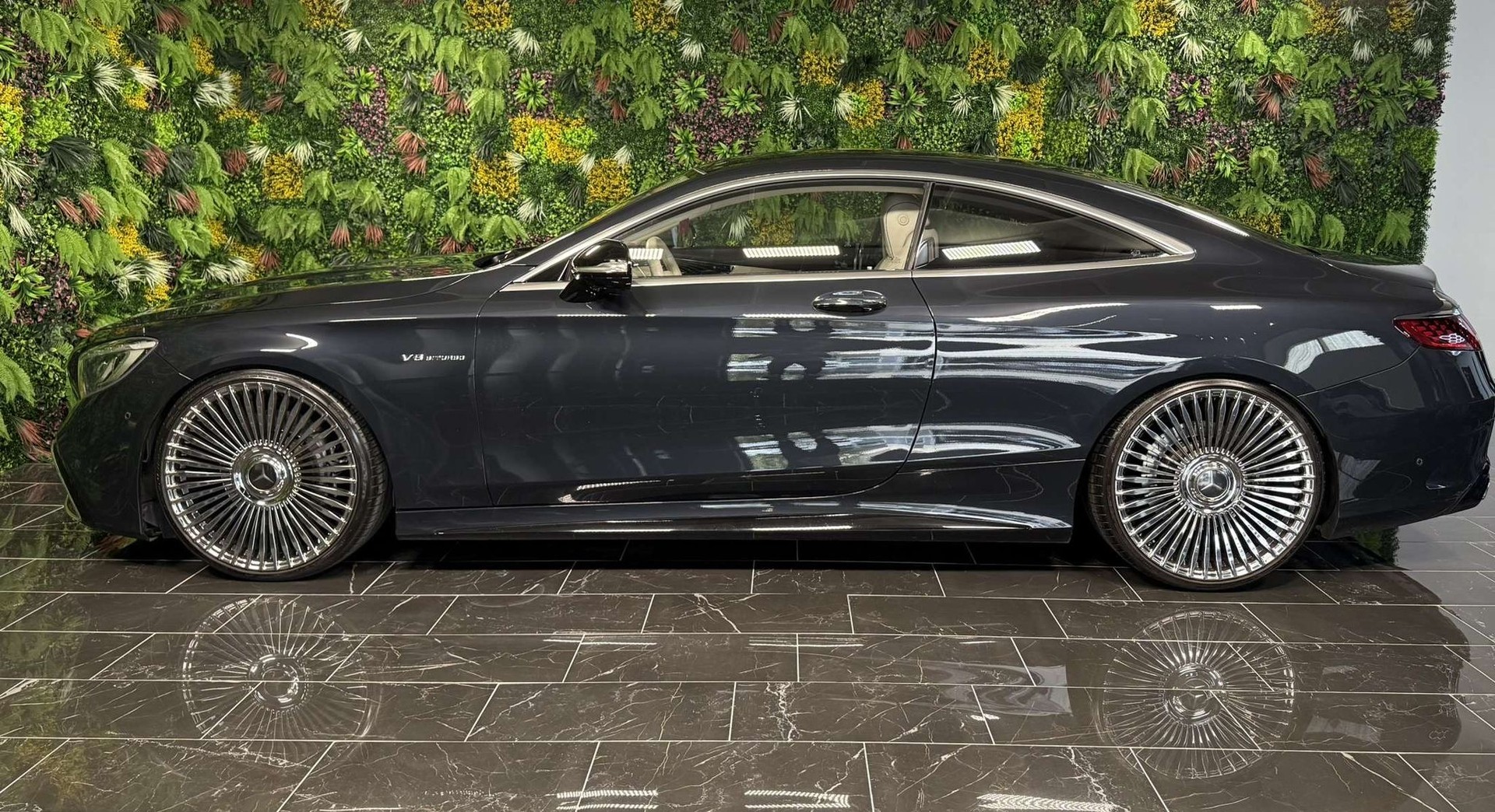 MERCEDES-BENZ S 63 AMG Coupé 4Matic Speedshift MCT-image-4