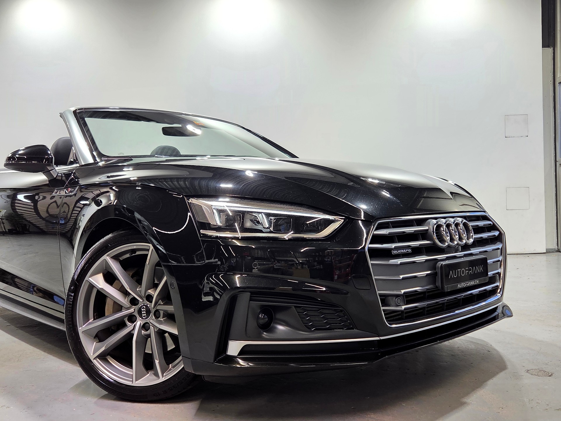 AUDI A5 Cabriolet 2.0 TFSI Sport quattro S-Tronic-image-2