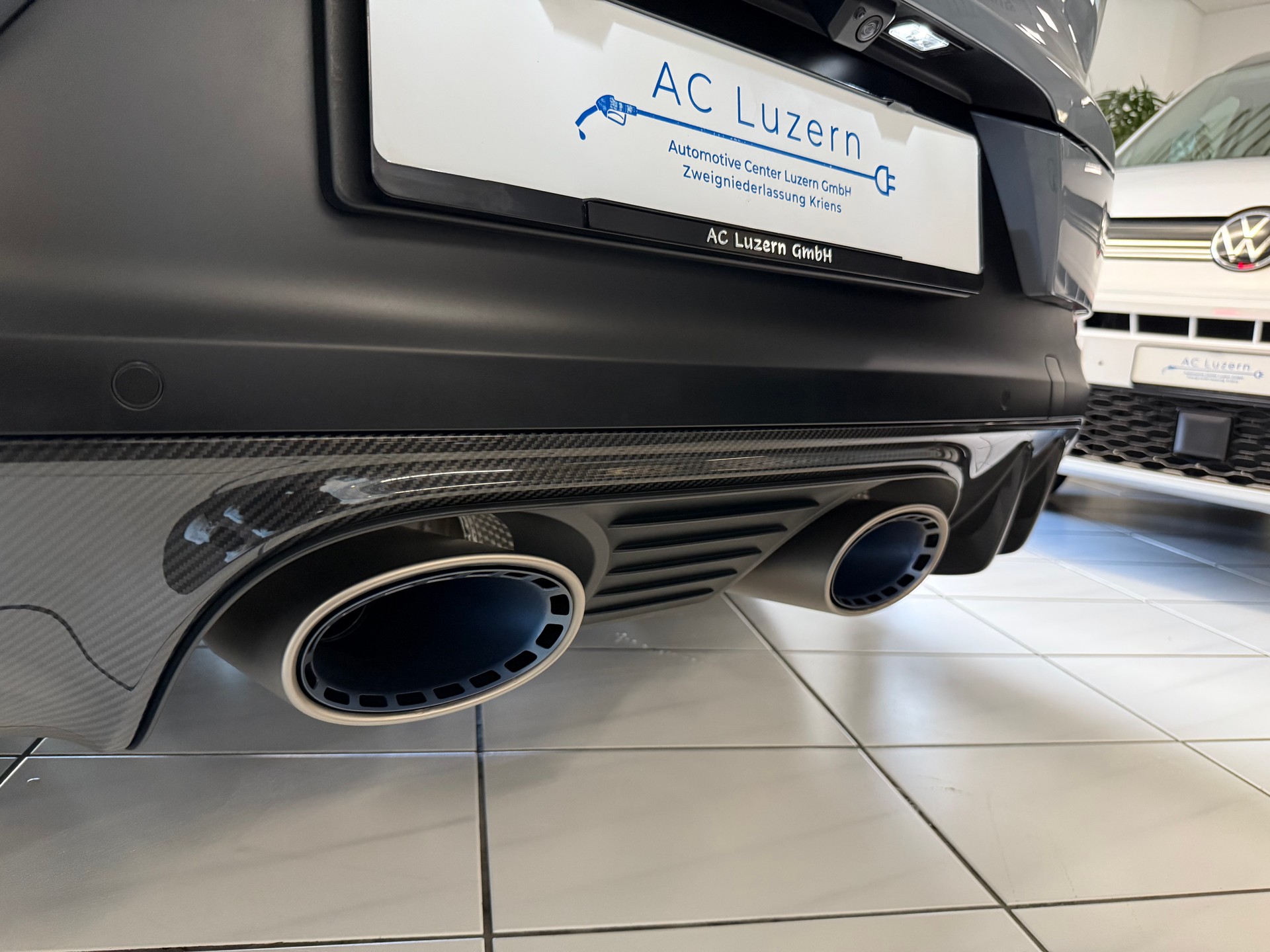 PORSCHE Cayenne Turbo GT-image-28