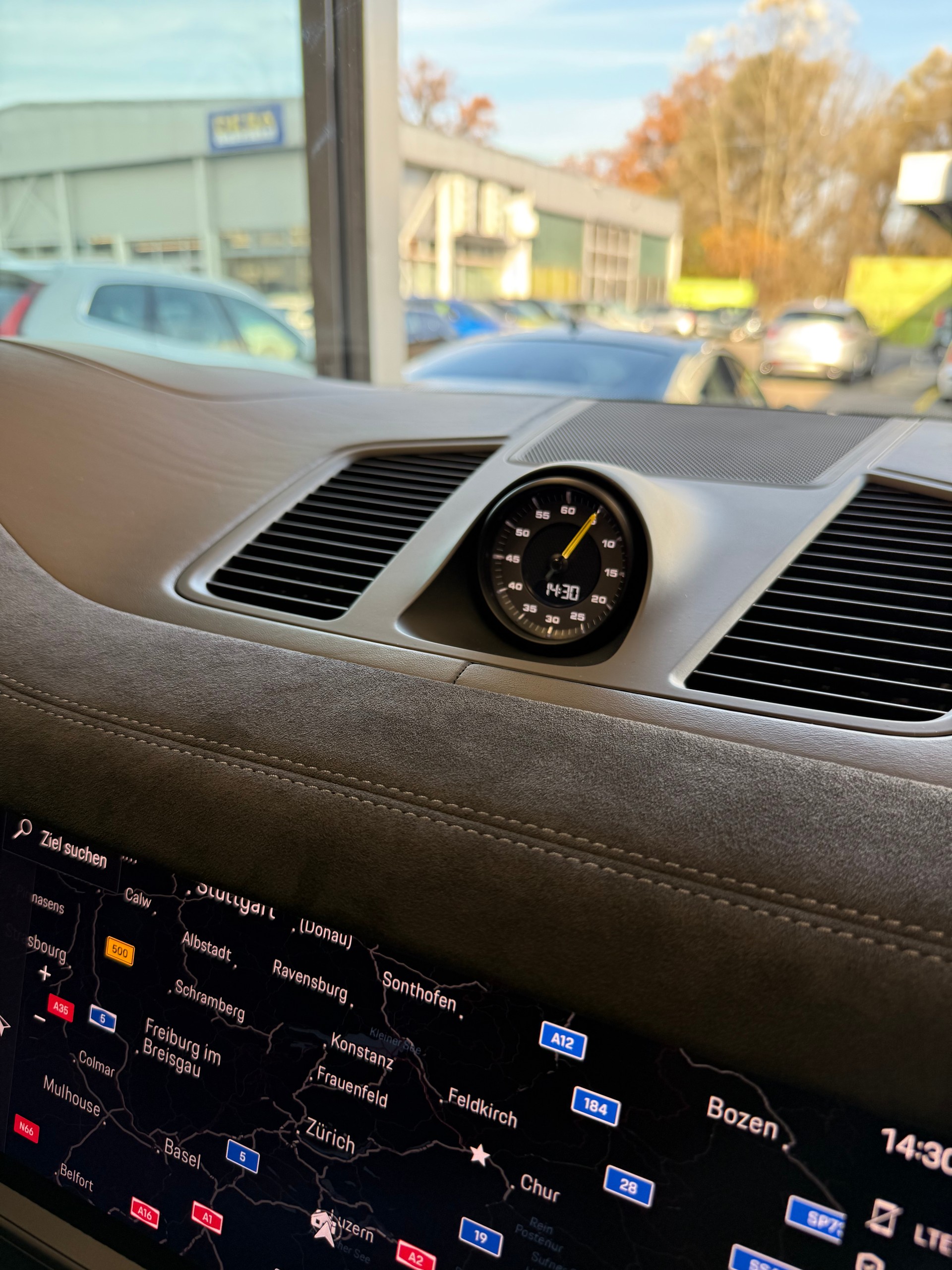 PORSCHE Cayenne Turbo GT-image-16