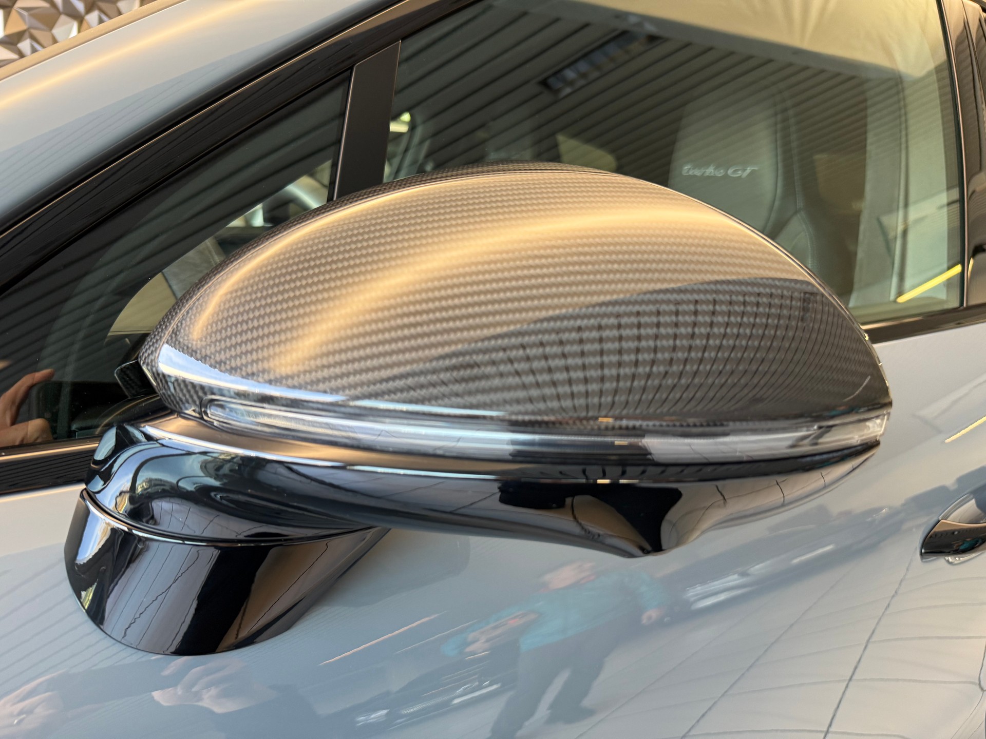 PORSCHE Cayenne Turbo GT-image-24