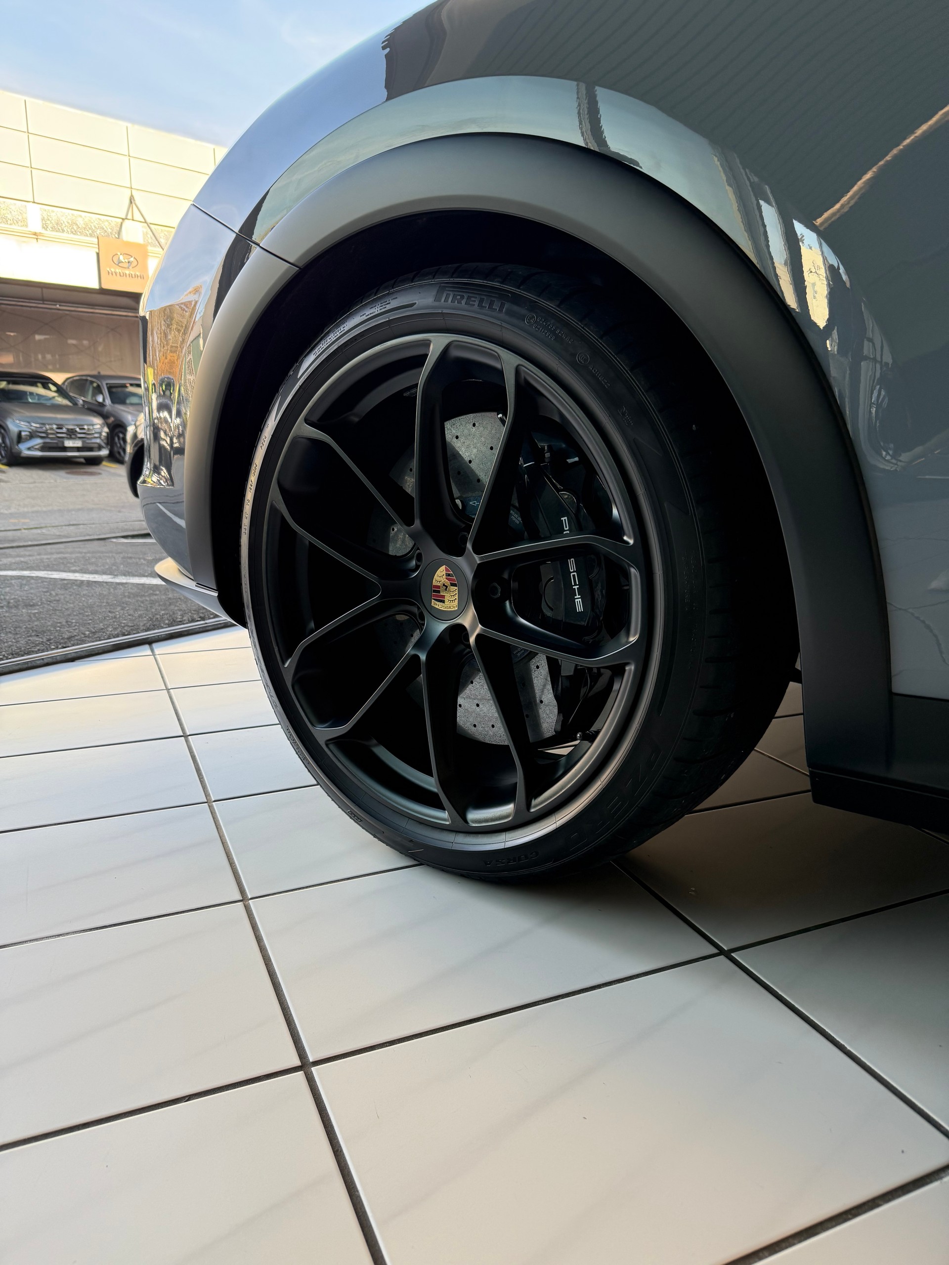 PORSCHE Cayenne Turbo GT-image-29