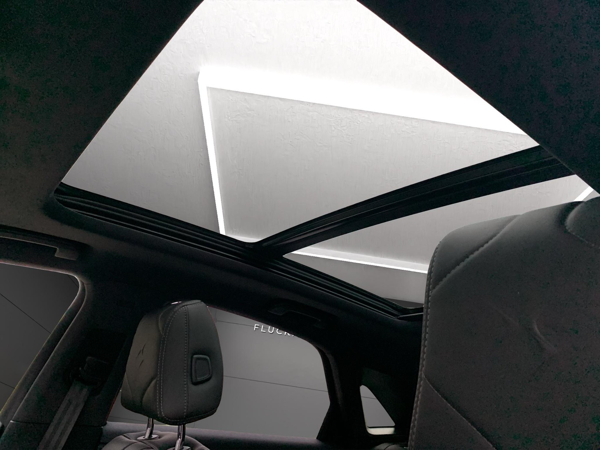 DS AUTOMOBILES 7 1.6 E-Tense Étoile 4x4-image-13