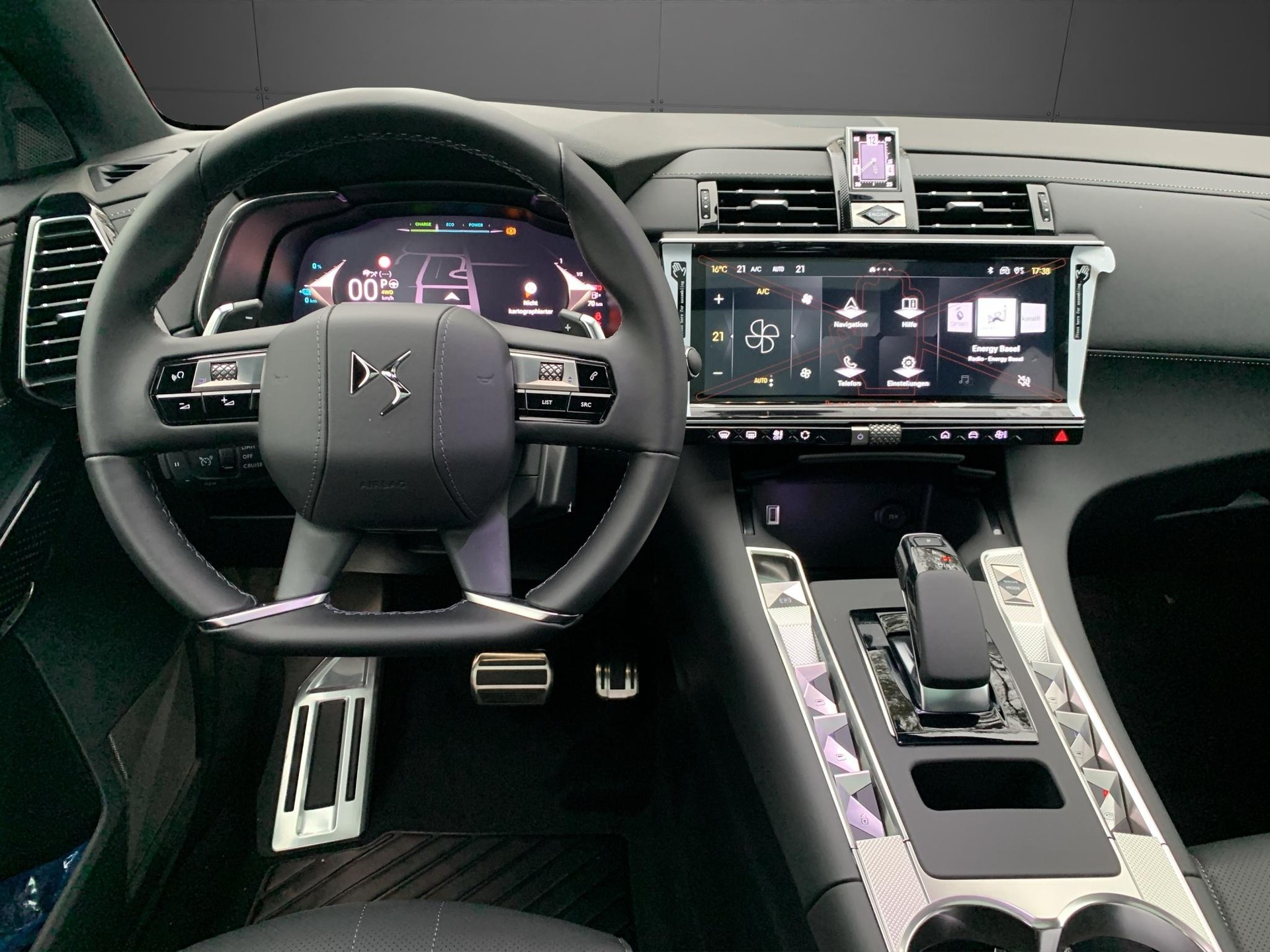 DS AUTOMOBILES 7 1.6 E-Tense Étoile 4x4-image-10