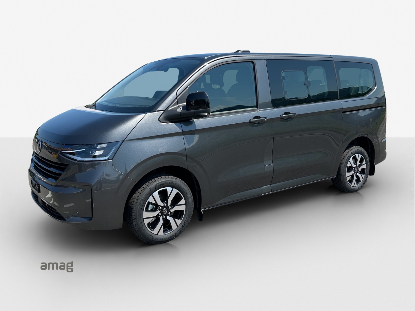 VW Caravelle BEV Life-image-0