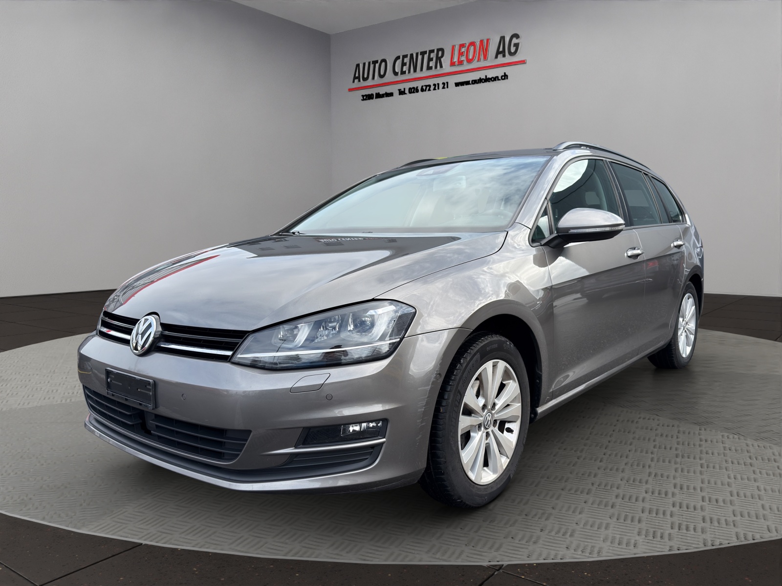 VW Golf Variant 1.2 TSI Comfort-image-1
